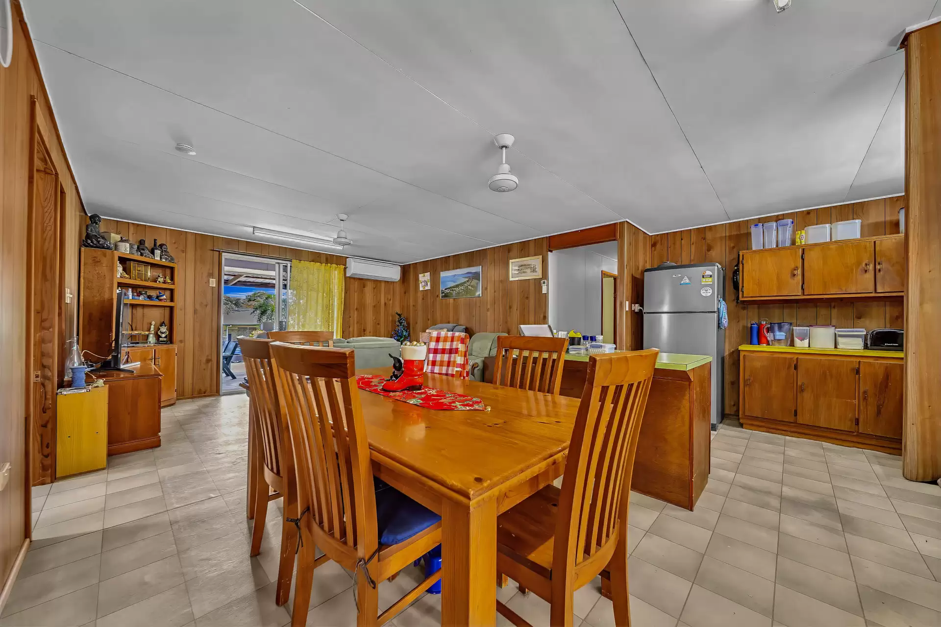 30 Cowry Crescent, Dingo Beach Sold by Queensland Sotheby's International Realty - image 1