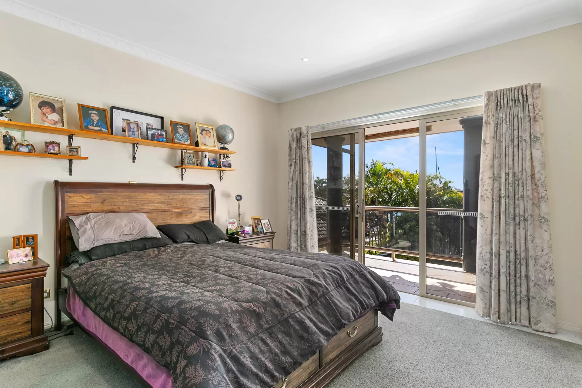 20 Sommersea Drive, Raby Bay Sold by Queensland Sotheby's International Realty - image 1