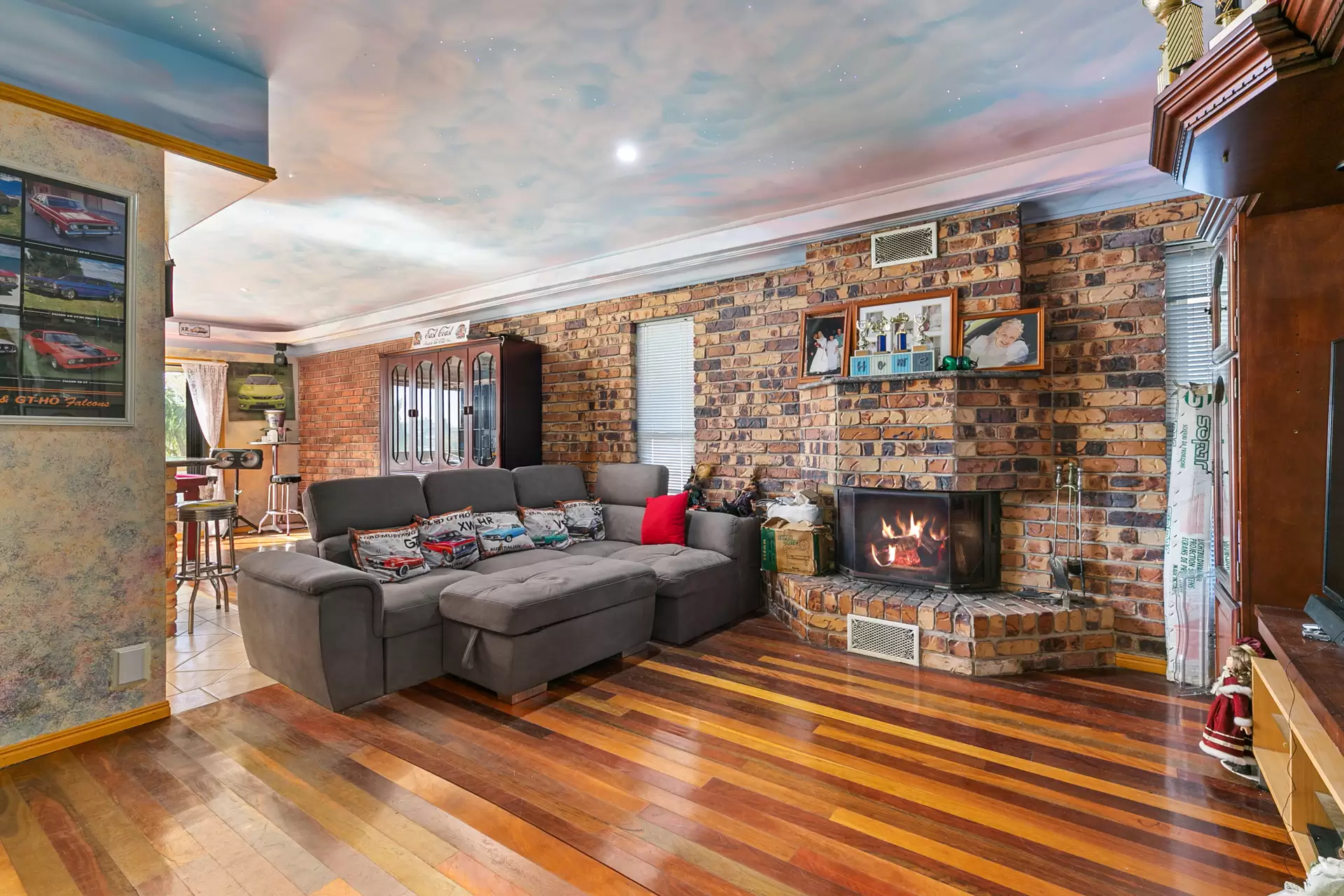 20 Sommersea Drive, Raby Bay Sold by Queensland Sotheby's International Realty - image 1