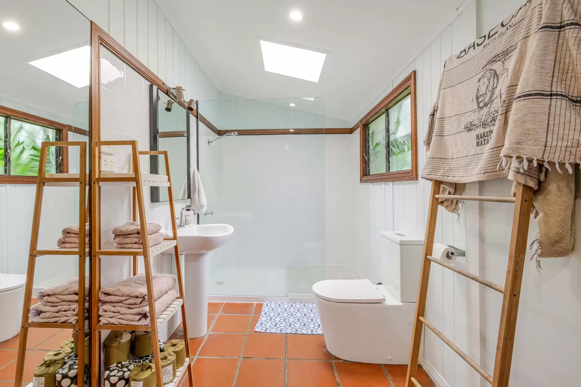 13 Ribbon Avenue, Port Douglas For Sale by Queensland Sotheby's International Realty - image 1