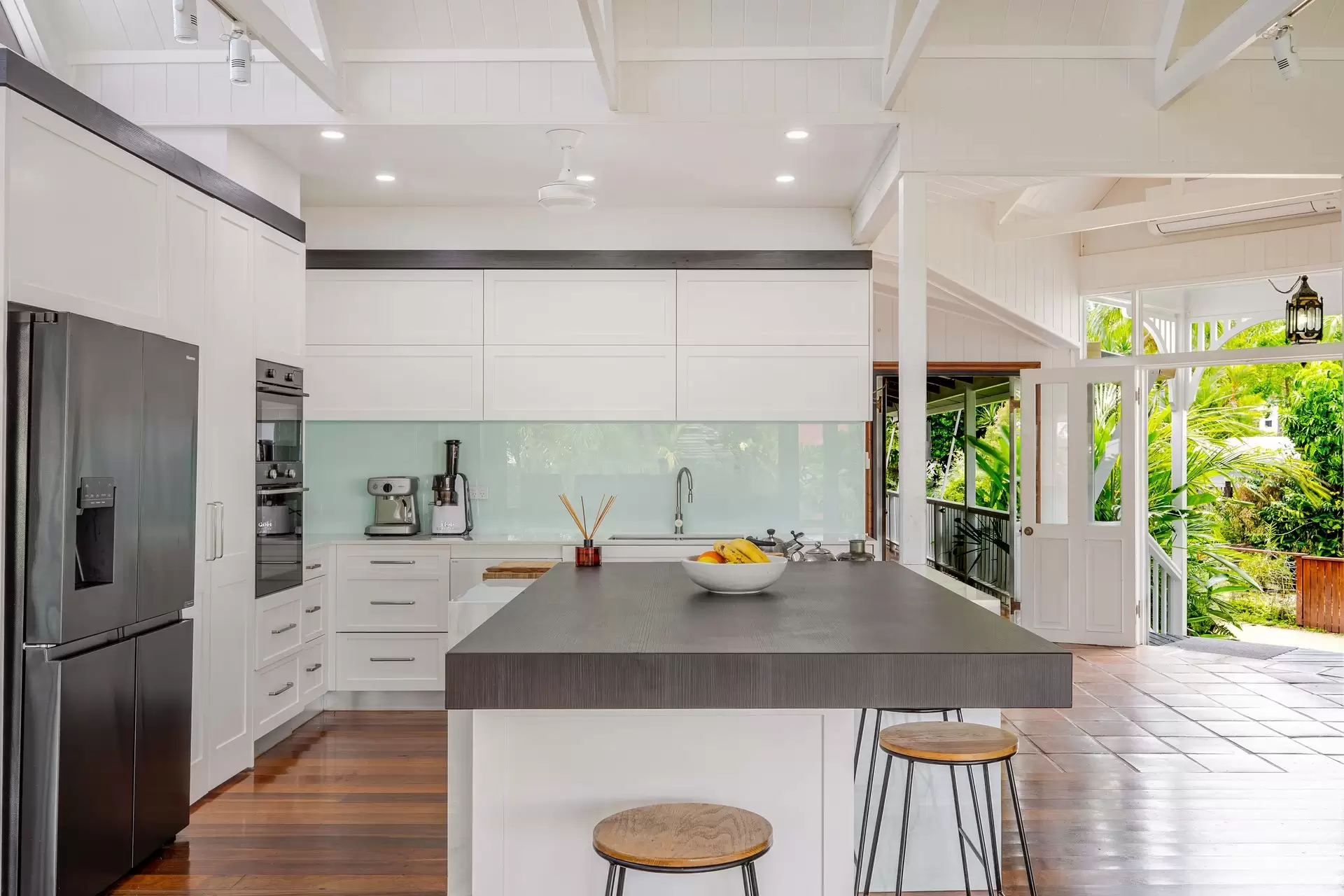 13 Ribbon Avenue, Port Douglas For Sale by Queensland Sotheby's International Realty - image 1