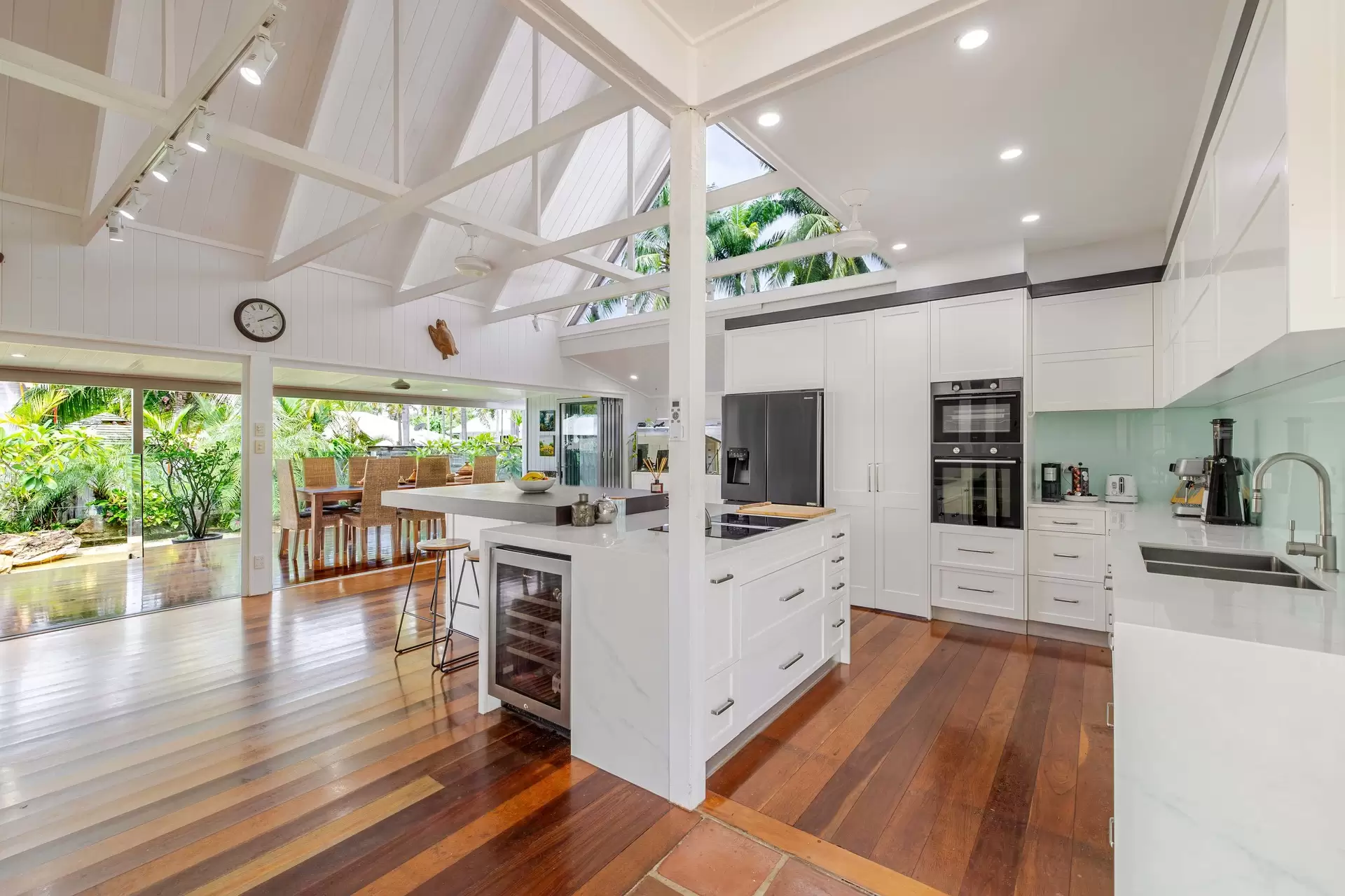 13 Ribbon Avenue, Port Douglas For Sale by Queensland Sotheby's International Realty - image 1