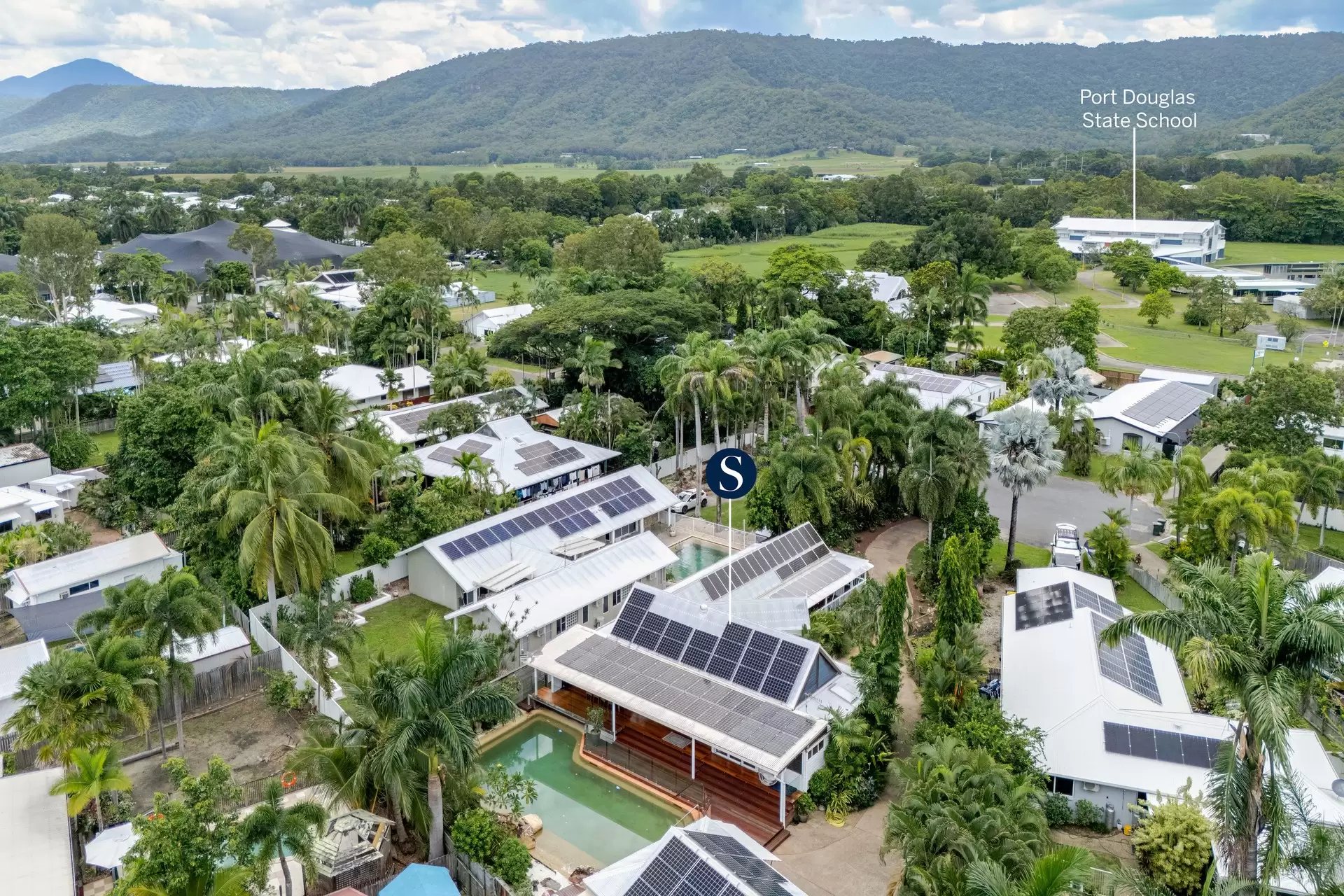 13 Ribbon Avenue, Port Douglas For Sale by Queensland Sotheby's International Realty - image 1