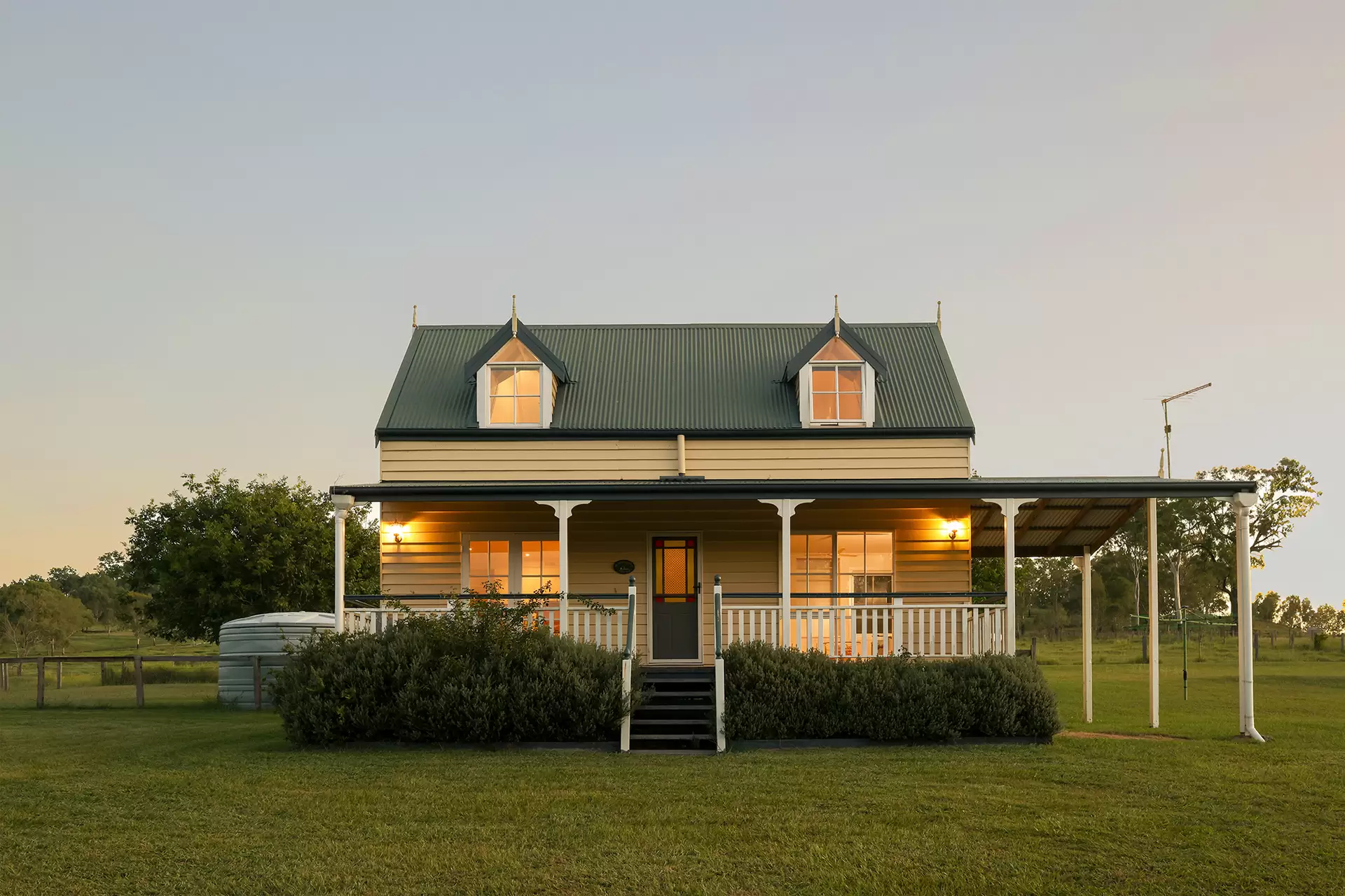 510 Oaky Creek Road, Oaky Creek Sold by Queensland Sotheby's International Realty - image 1
