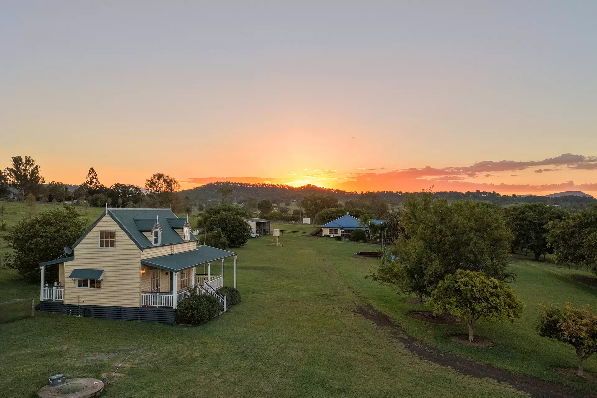 510 Oaky Creek Road, Oaky Creek Sold by Queensland Sotheby's International Realty - image 1