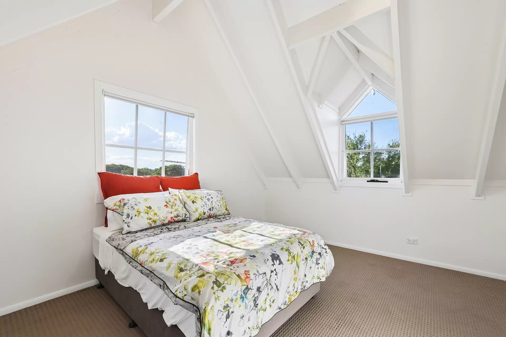 510 Oaky Creek Road, Oaky Creek Sold by Queensland Sotheby's International Realty - image 1