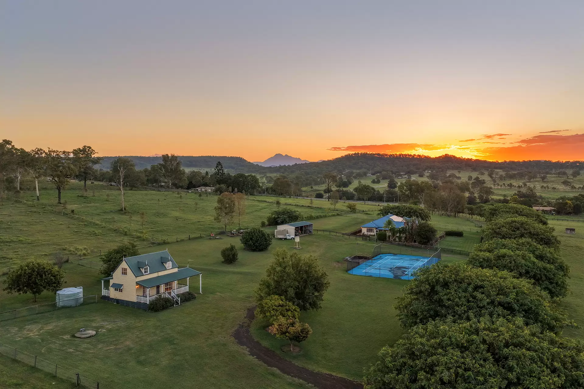510 Oaky Creek Road, Oaky Creek Sold by Queensland Sotheby's International Realty - image 1