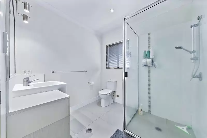 2 Companion Way, Cannonvale Sold by Queensland Sotheby's International Realty - image 1