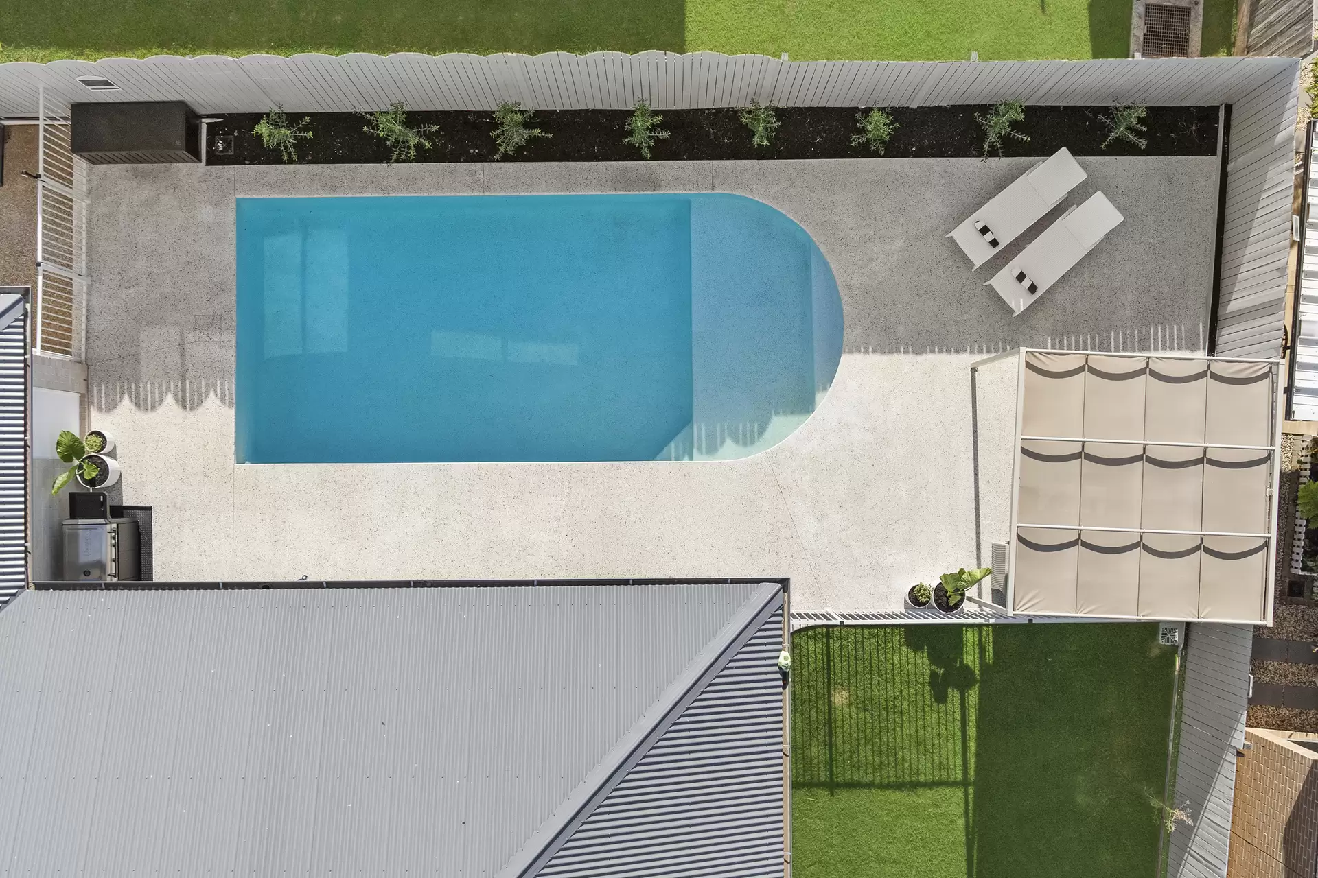 38  Ngungun Crescent, Glass House Mountains Sold by Queensland Sotheby's International Realty - image 1