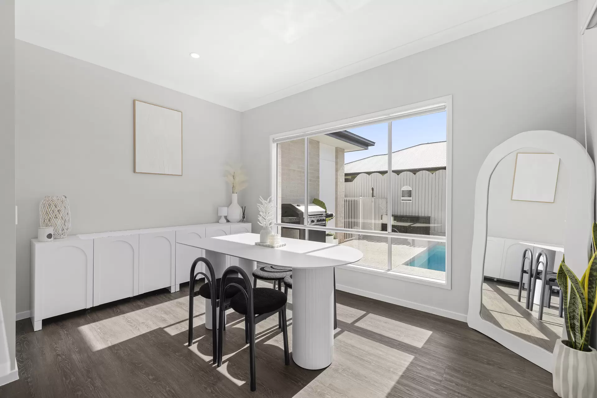 38  Ngungun Crescent, Glass House Mountains Sold by Queensland Sotheby's International Realty - image 1