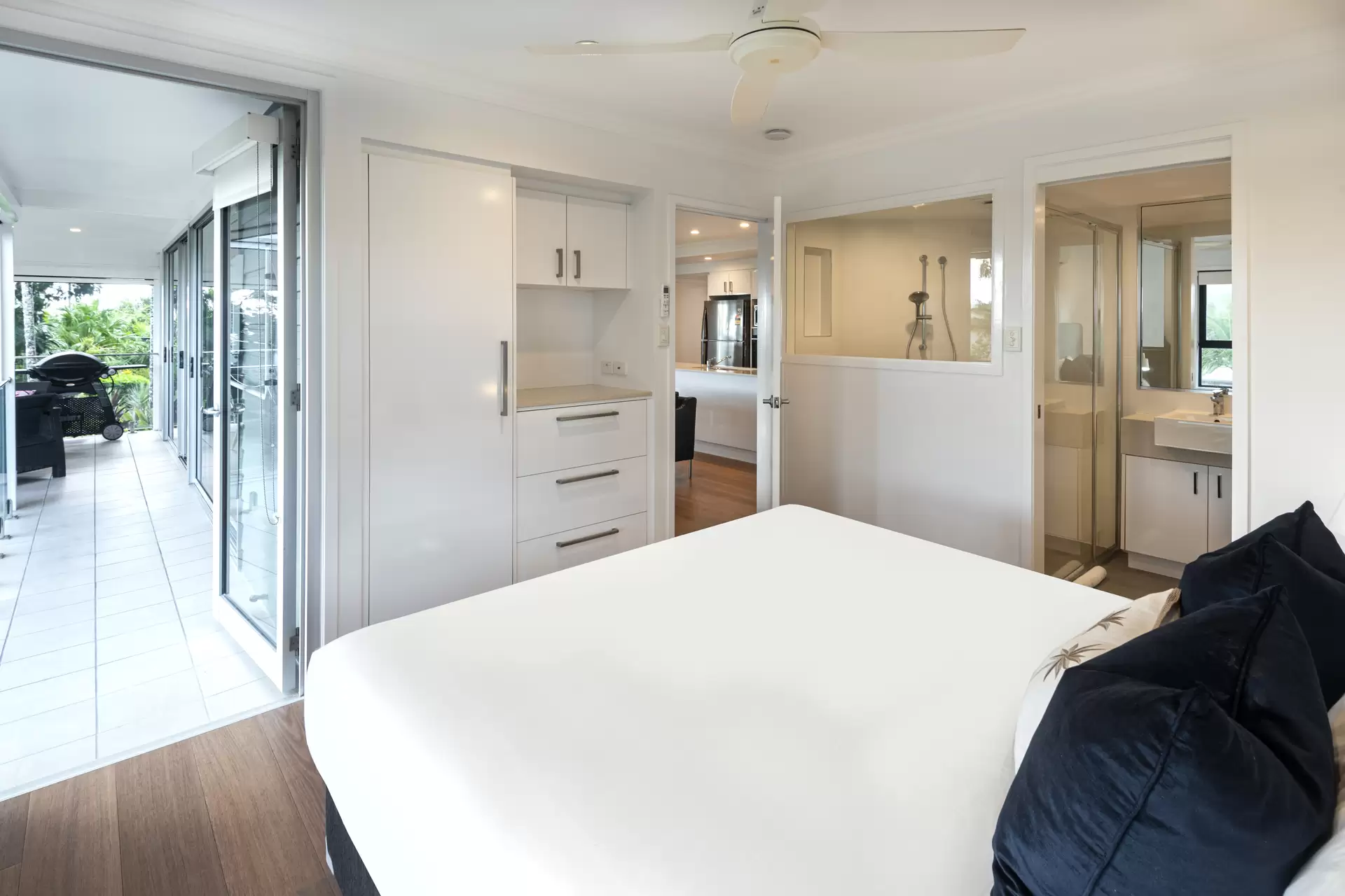 21/5 Banksia Court, Hamilton Island For Sale by Queensland Sotheby's International Realty - image 1