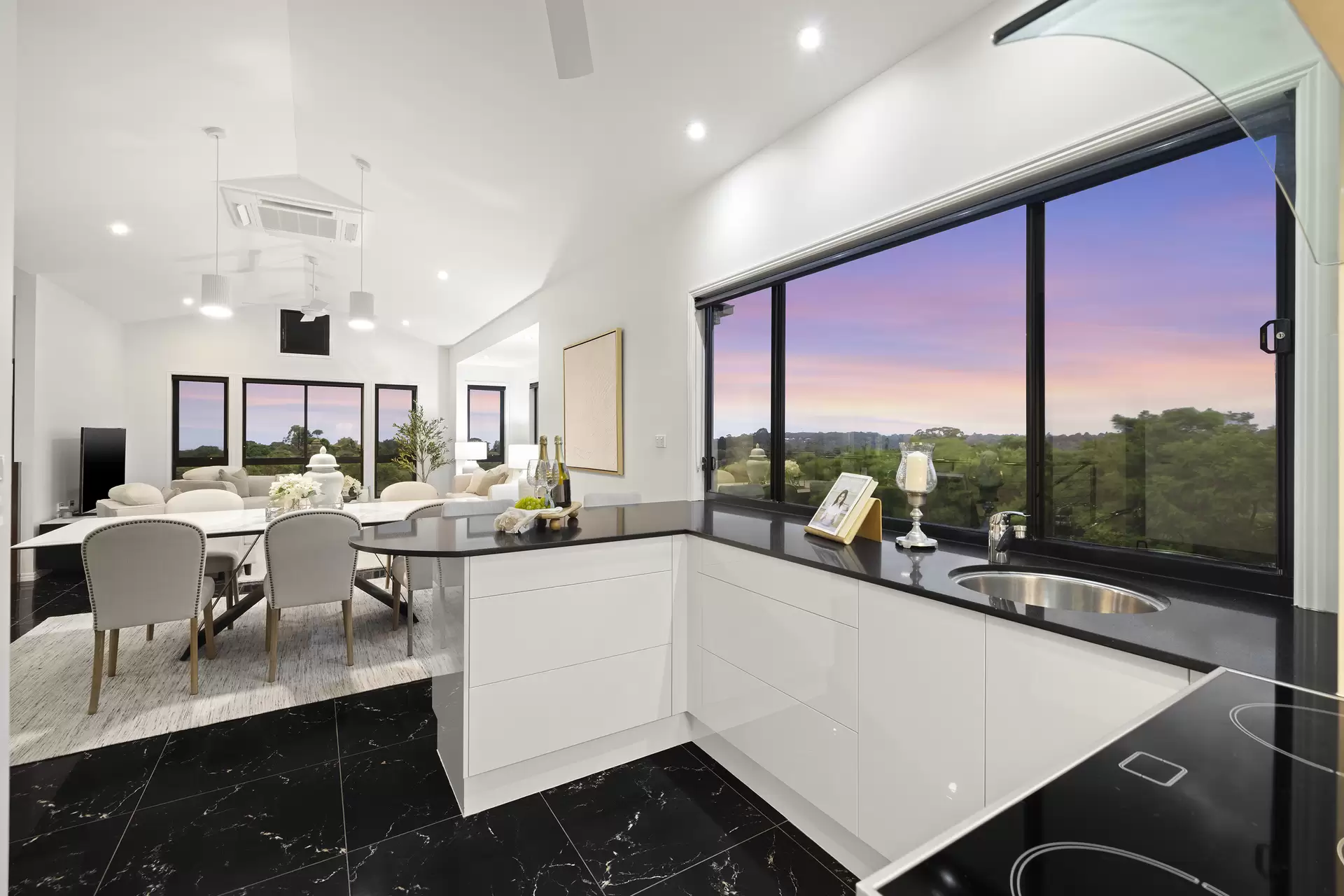 48 Cynthia Hunt  Drive, Flaxton Sold by Queensland Sotheby's International Realty - image 1