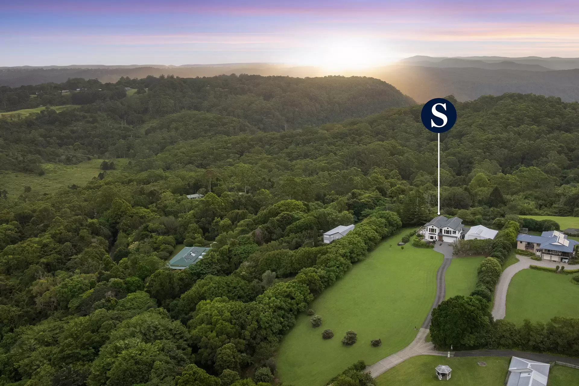 48 Cynthia Hunt  Drive, Flaxton Sold by Queensland Sotheby's International Realty - image 1