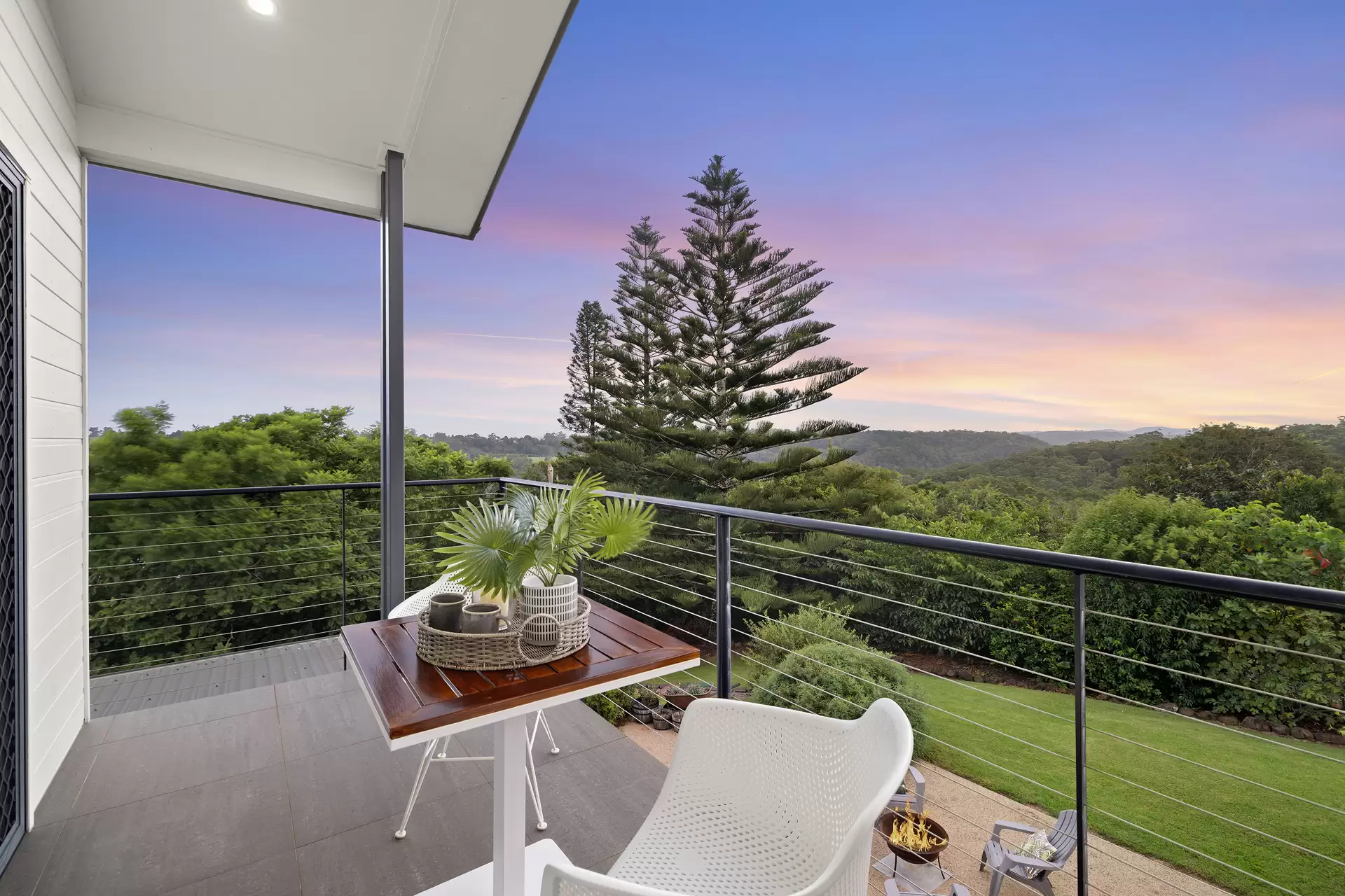 48 Cynthia Hunt  Drive, Flaxton Sold by Queensland Sotheby's International Realty - image 1