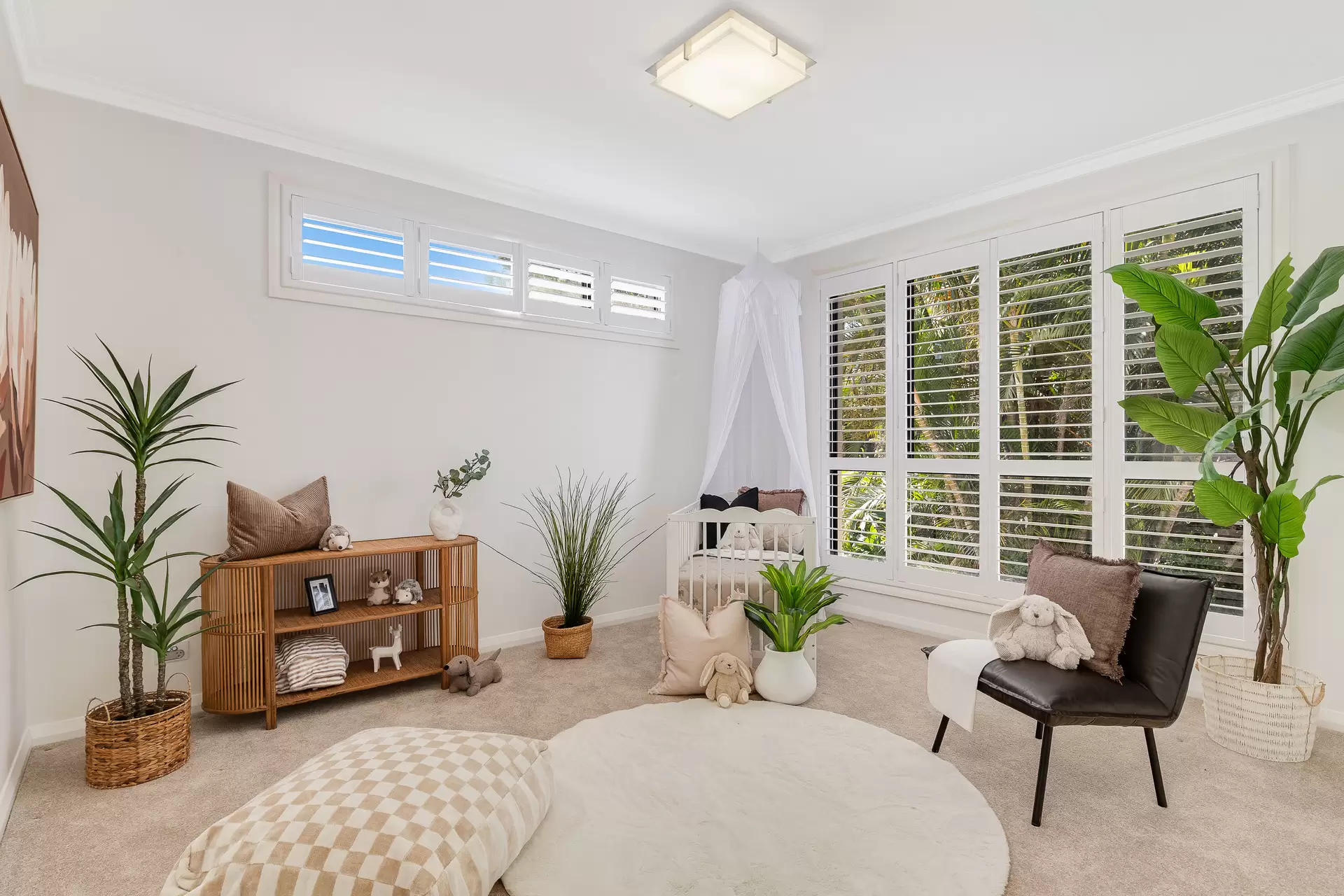1A Bay Street, Redland Bay Sold by Queensland Sotheby's International Realty - image 1