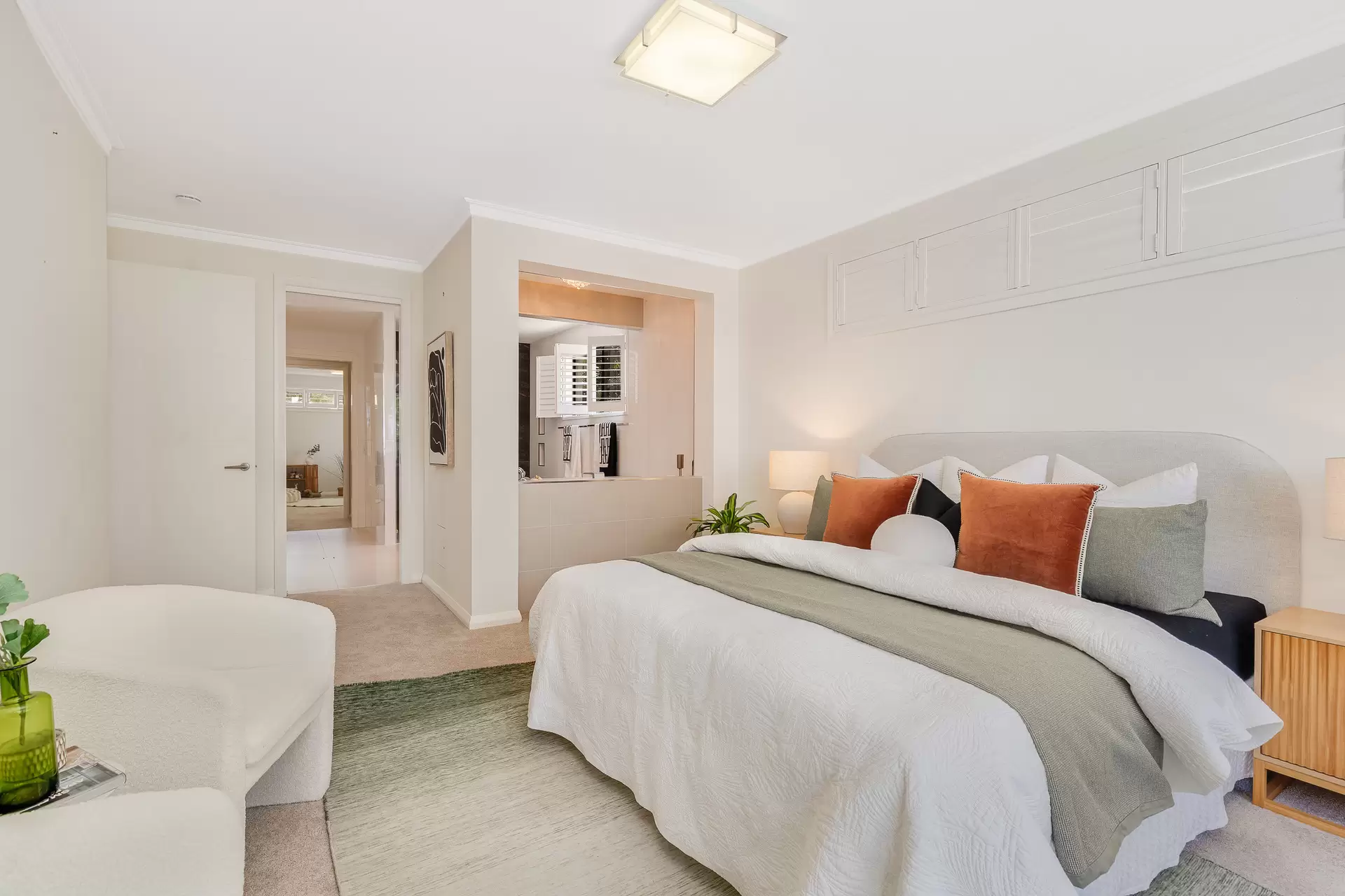1A Bay Street, Redland Bay Sold by Queensland Sotheby's International Realty - image 1
