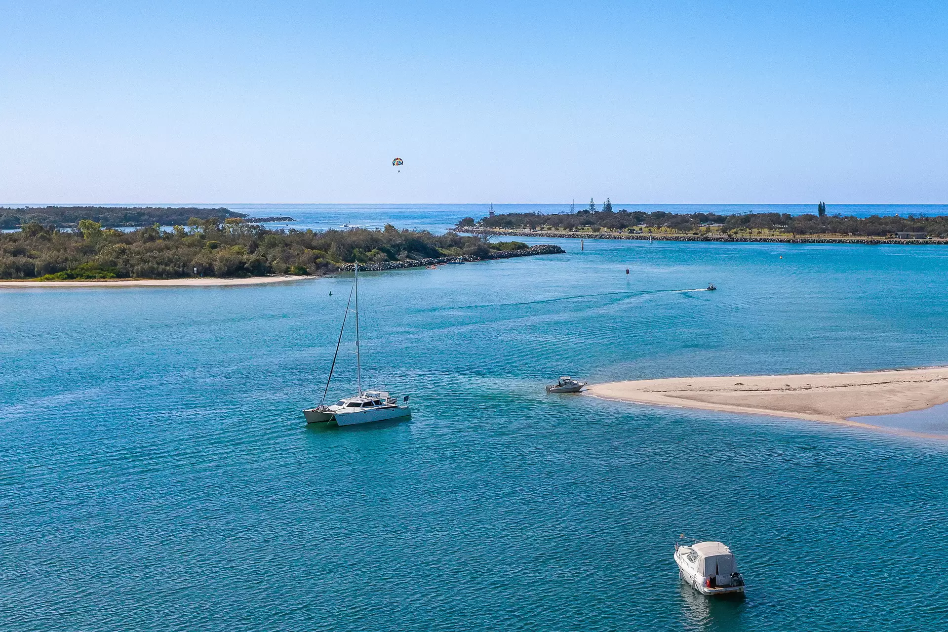 95/326 Marine Parade, Labrador Sold by Queensland Sotheby's International Realty - image 1