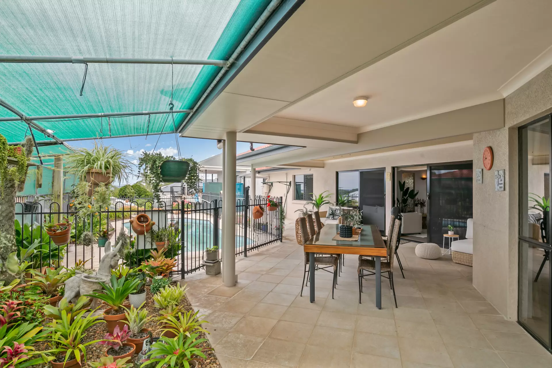 23 Paranka Drive North, Cleveland Sold by  - image 1