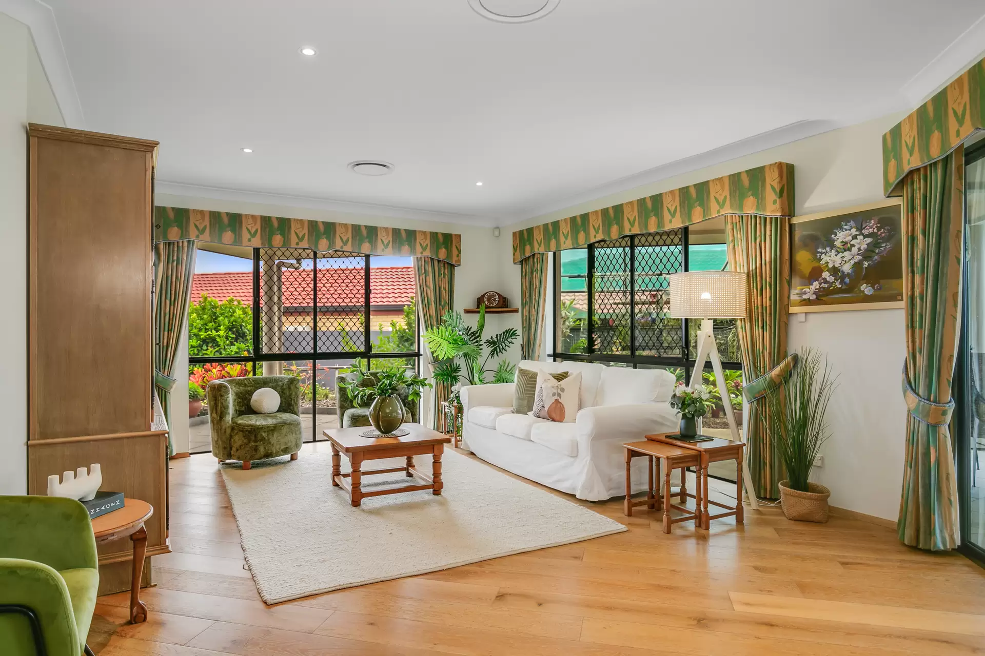 23 Paranka Drive North, Cleveland Sold by Queensland Sotheby's International Realty - image 1