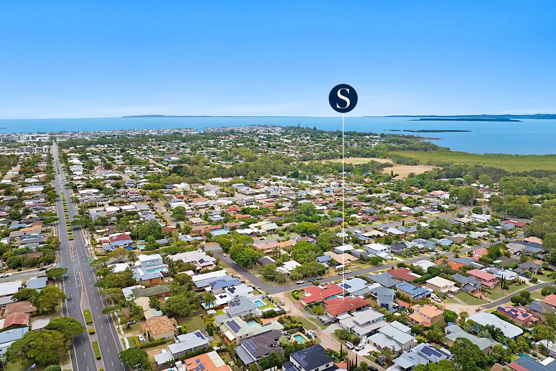 23 Paranka Drive North, Cleveland Sold by Queensland Sotheby's International Realty - image 1