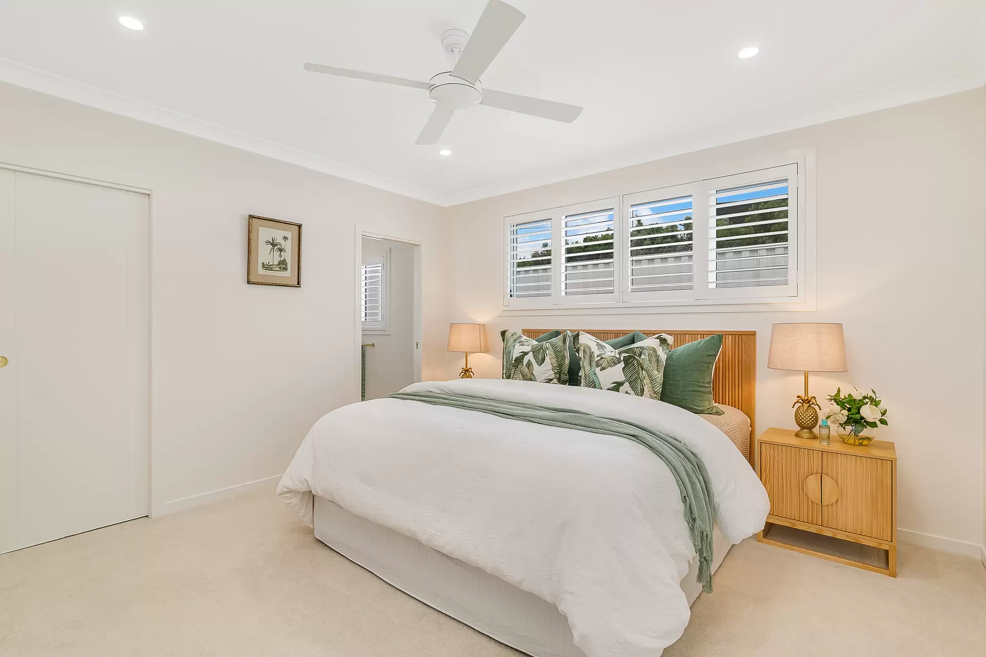 10A Topatig Street, Cleveland Sold by Queensland Sotheby's International Realty - image 1