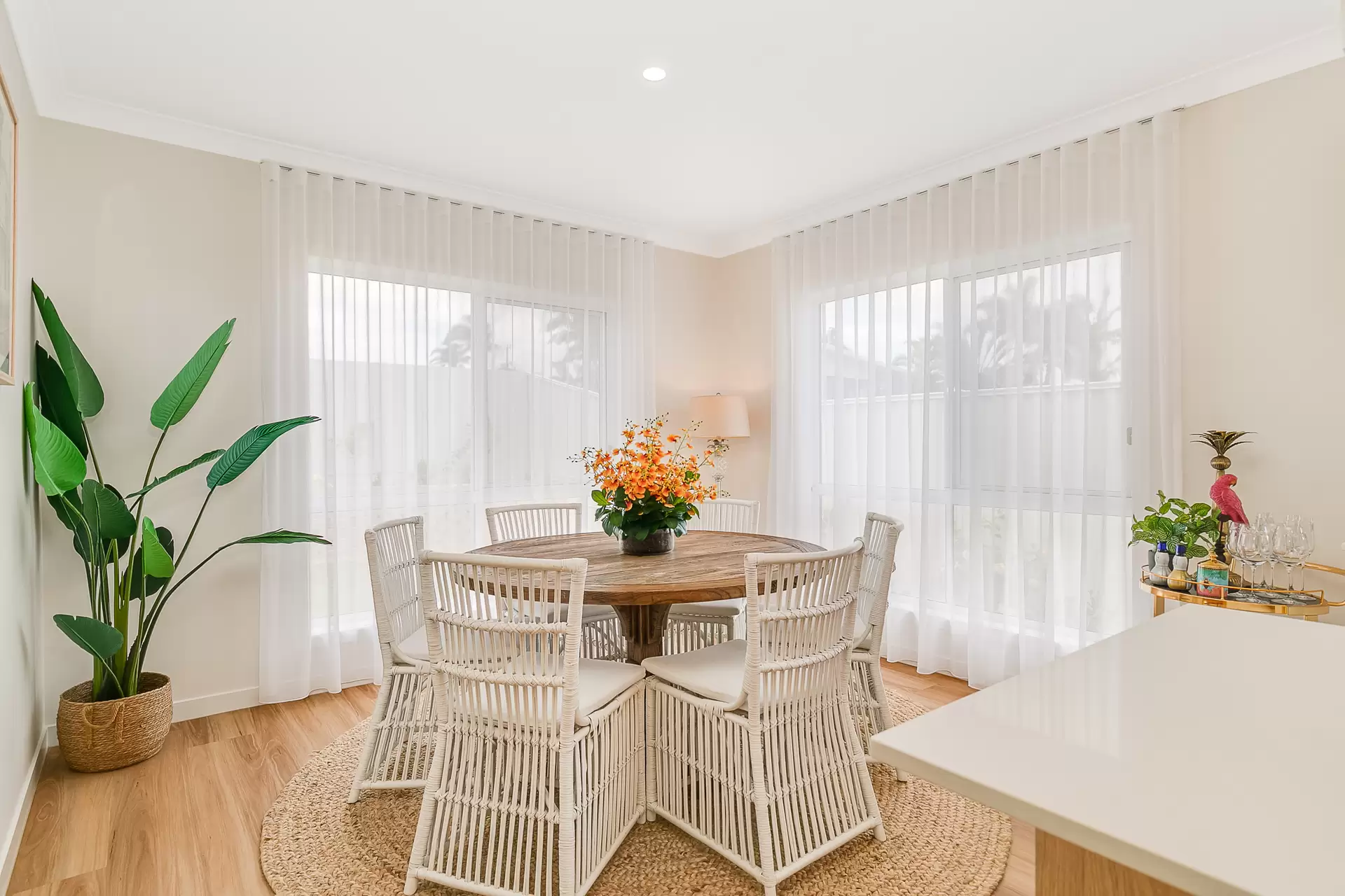 10A Topatig Street, Cleveland Sold by Queensland Sotheby's International Realty - image 1
