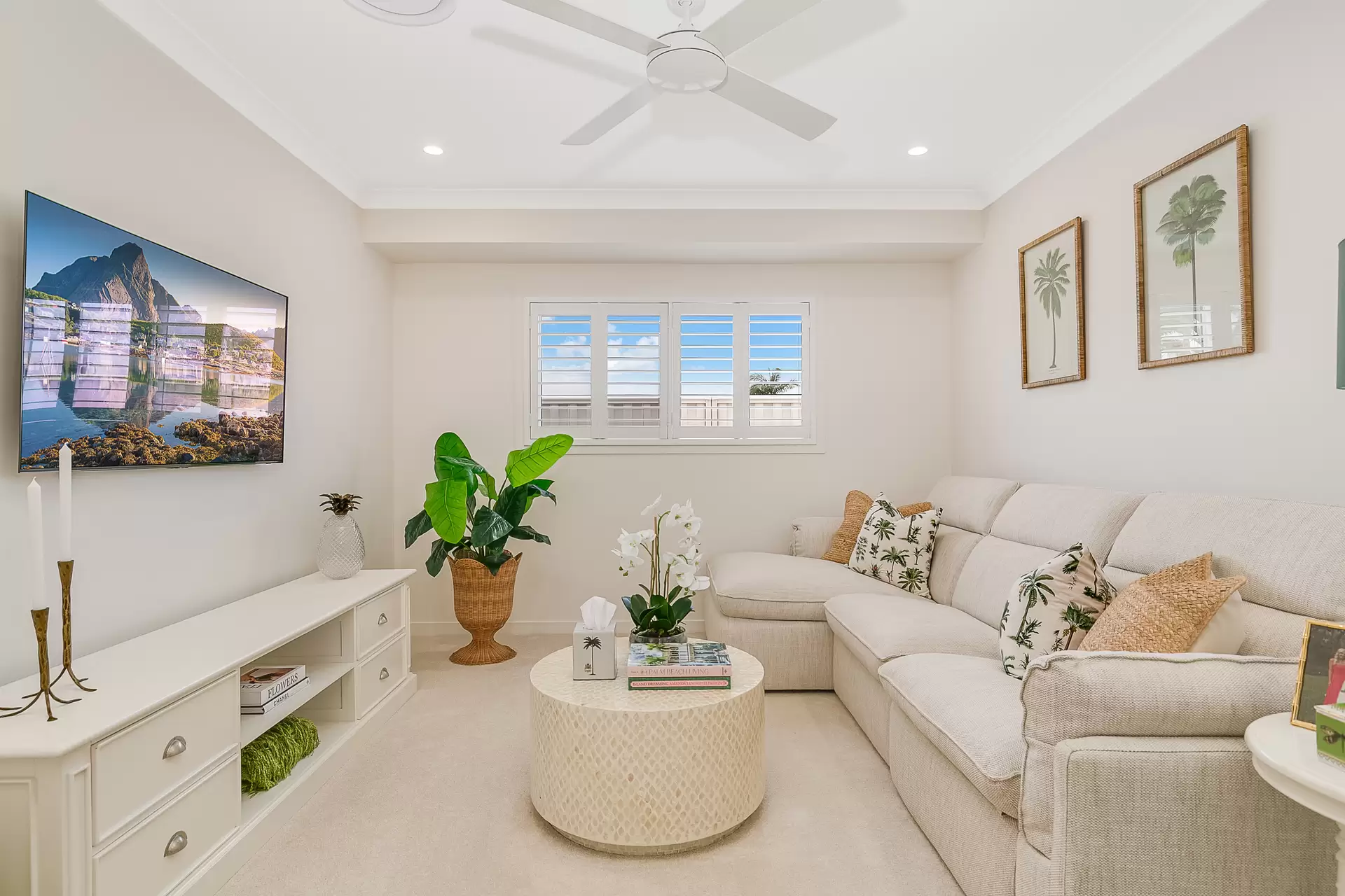 10A Topatig Street, Cleveland Sold by Queensland Sotheby's International Realty - image 1