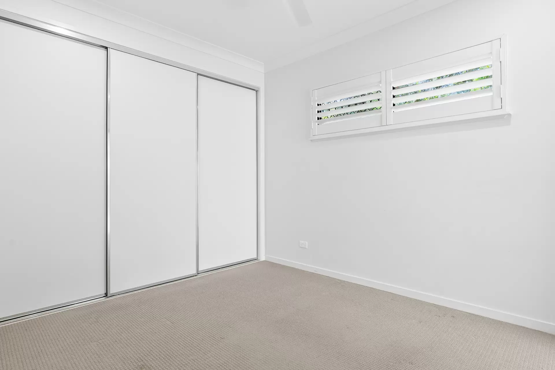10 Seaford Entrance, Kewarra Beach Sold by  - image 1