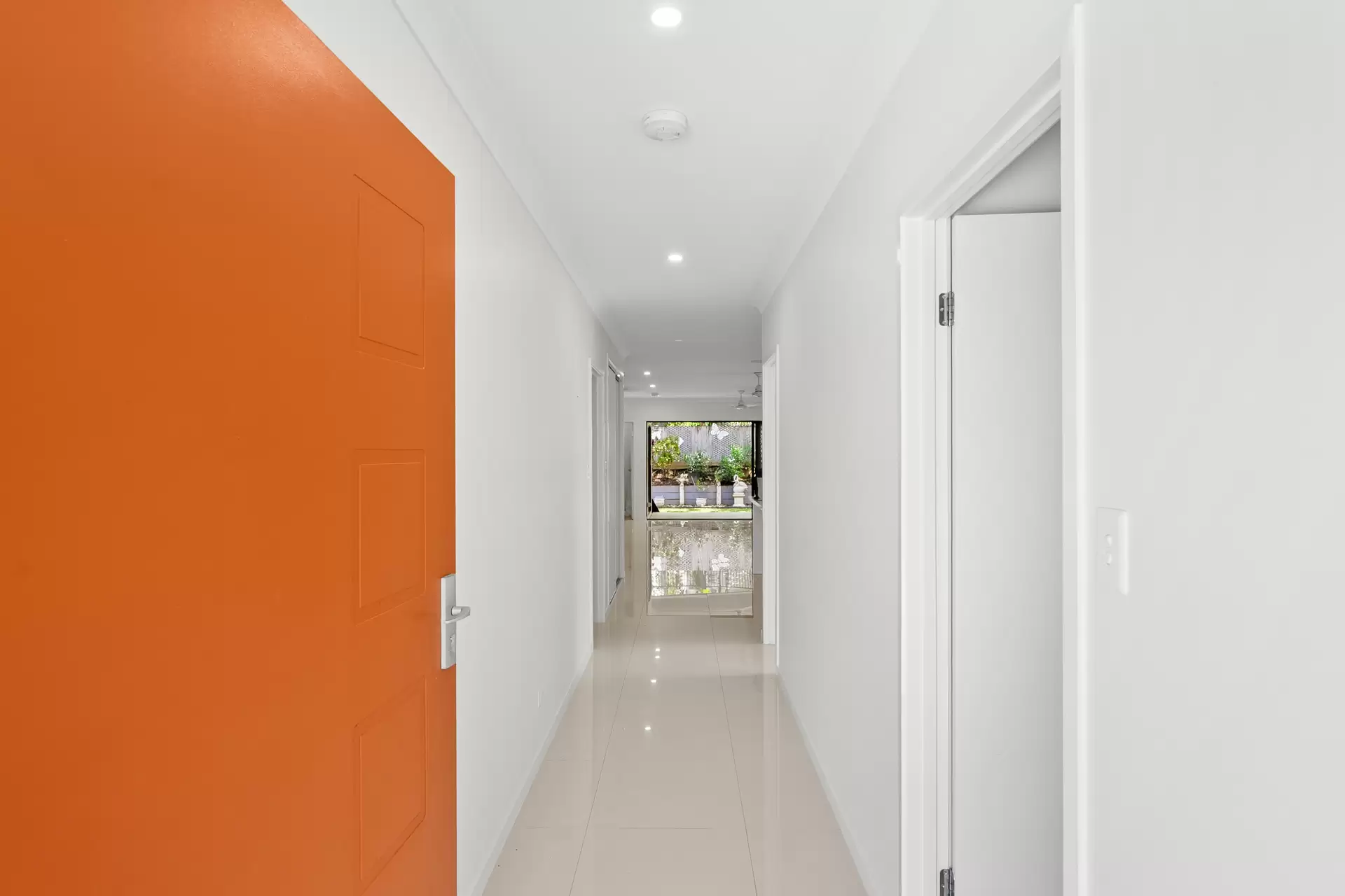 10 Seaford Entrance, Kewarra Beach Sold by  - image 1
