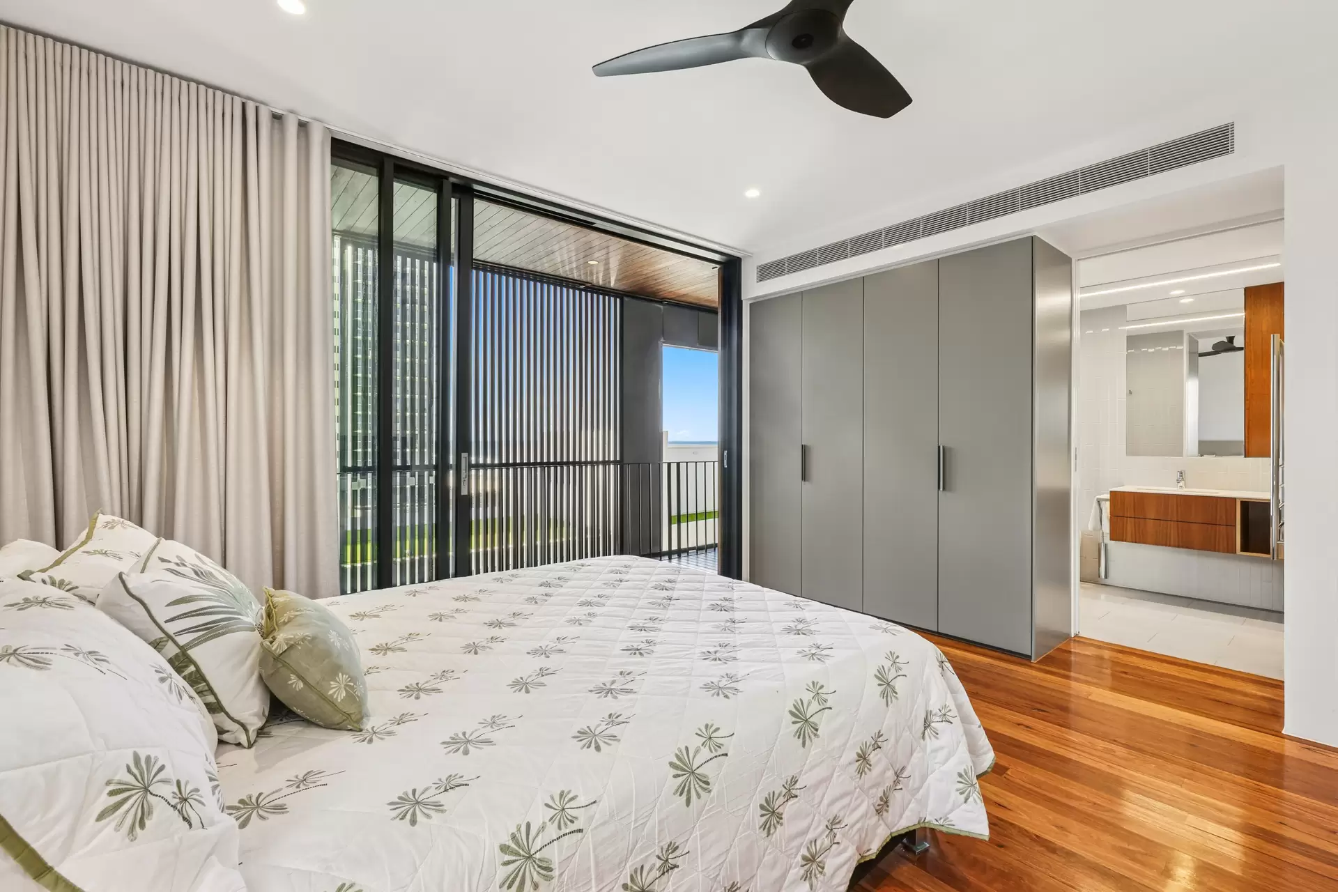 4/3565 Main Beach Parade, Main Beach For Sale by Queensland Sotheby's International Realty - image 1