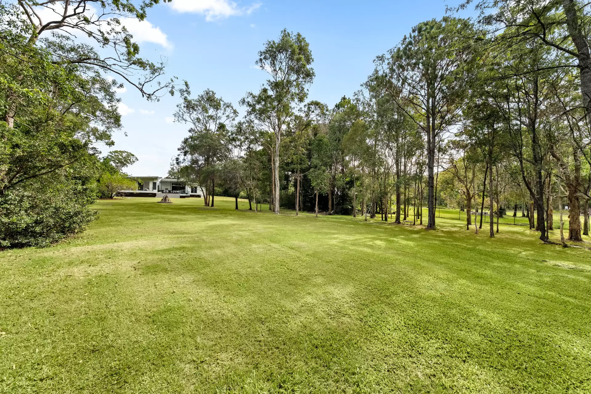 488 Grassdale Road, Gumdale Sold by Queensland Sotheby's International Realty - image 1