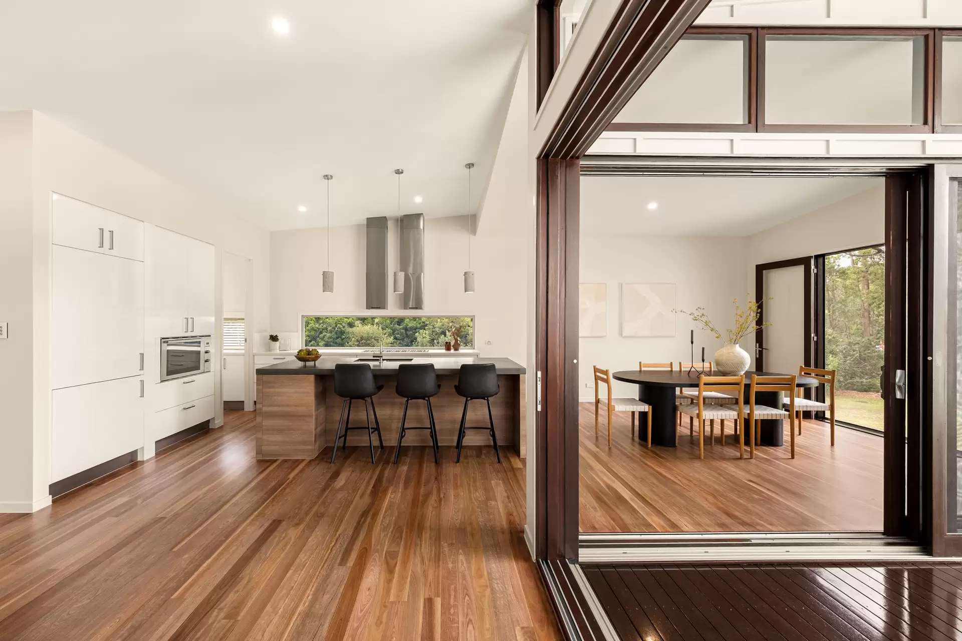 488 Grassdale Road, Gumdale Sold by Queensland Sotheby's International Realty - image 1