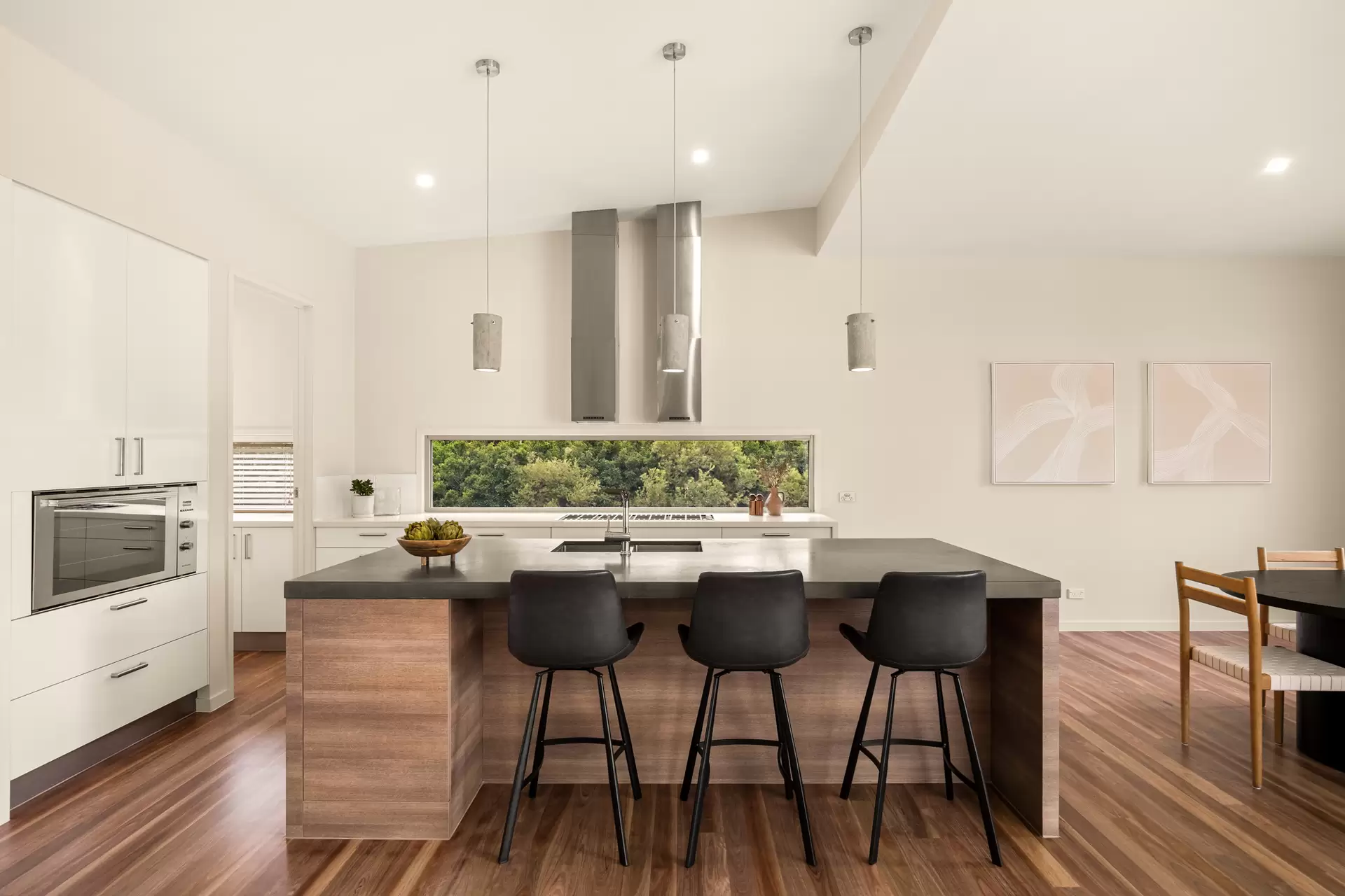 488 Grassdale Road, Gumdale Sold by Queensland Sotheby's International Realty - image 1