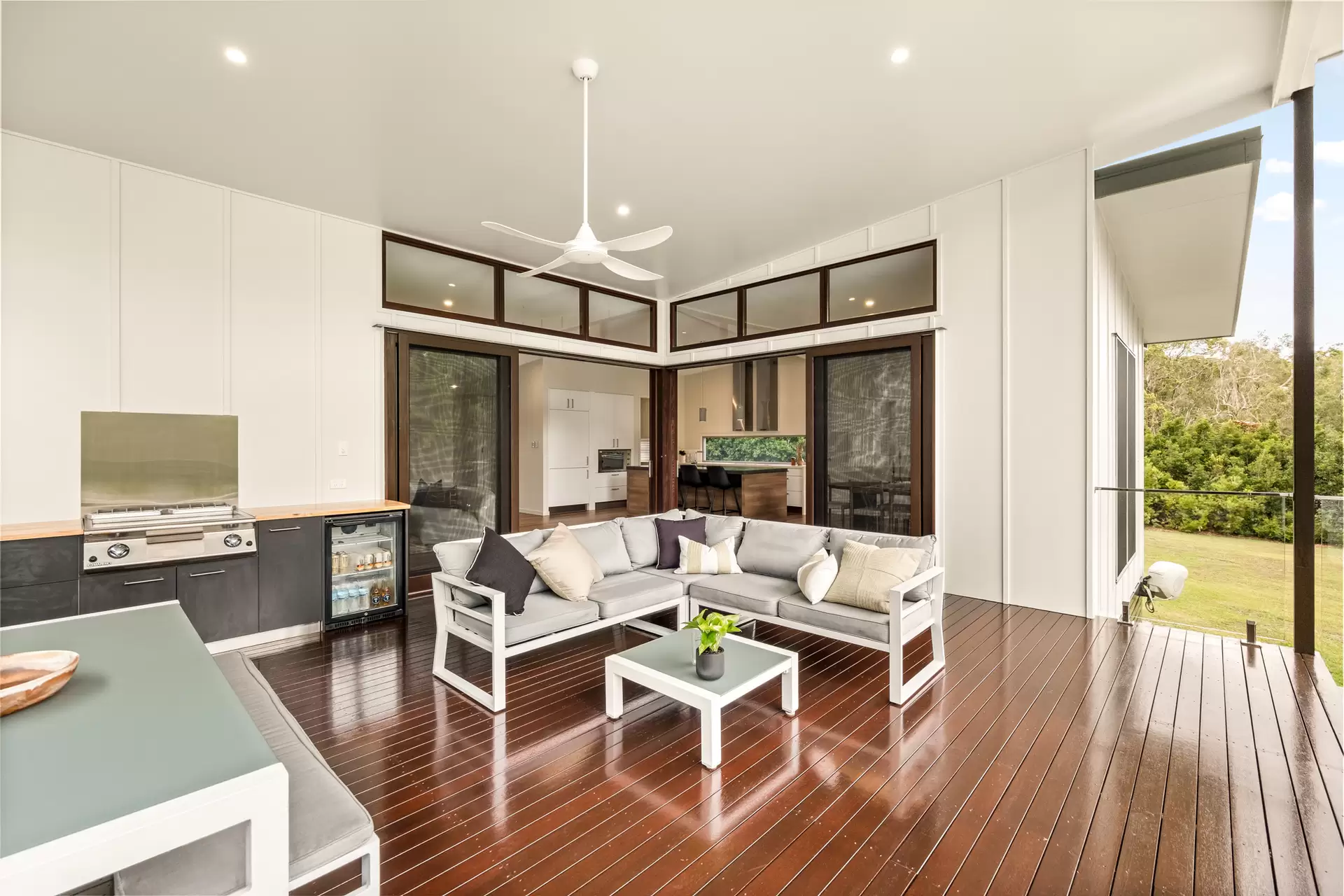 488 Grassdale Road, Gumdale Sold by Queensland Sotheby's International Realty - image 1