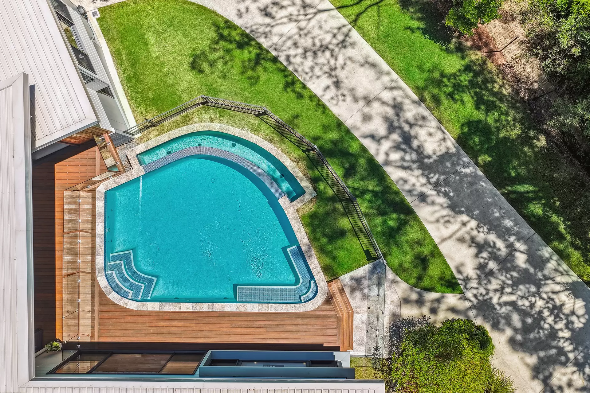 62 Mary Bale Drive, Tallebudgera Sold by Queensland Sotheby's International Realty - image 1