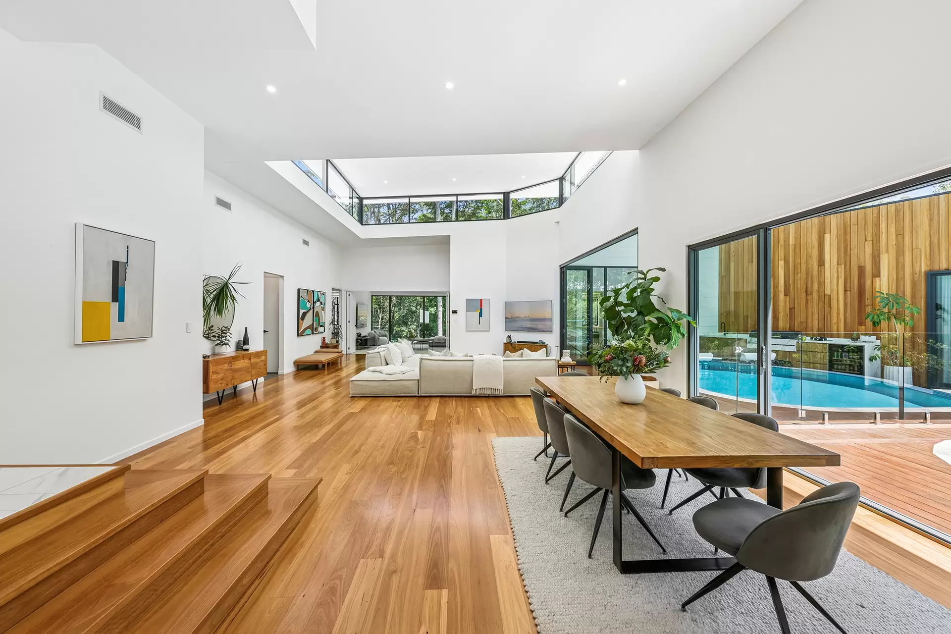 62 Mary Bale Drive, Tallebudgera Sold by Queensland Sotheby's International Realty - image 1