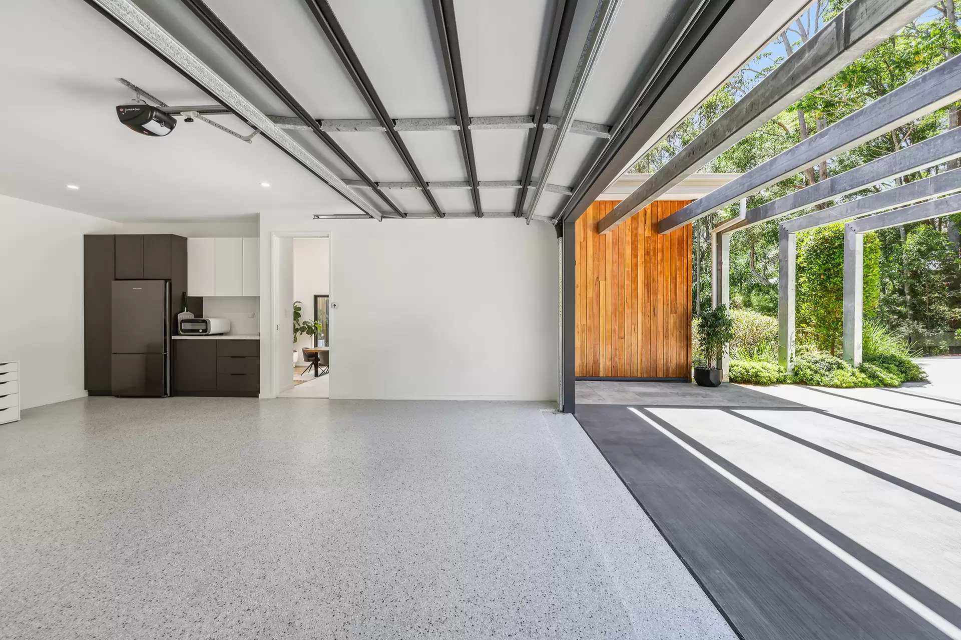 62 Mary Bale Drive, Tallebudgera Sold by Queensland Sotheby's International Realty - image 1