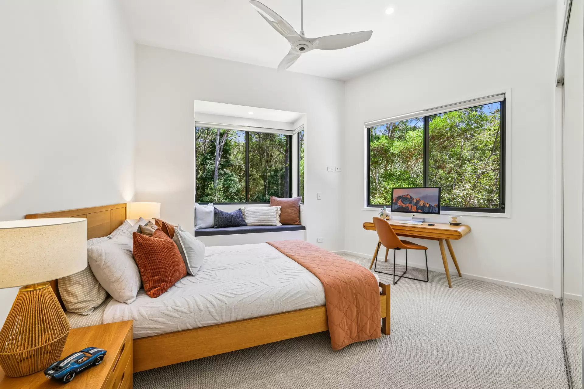 62 Mary Bale Drive, Tallebudgera Sold by Queensland Sotheby's International Realty - image 1