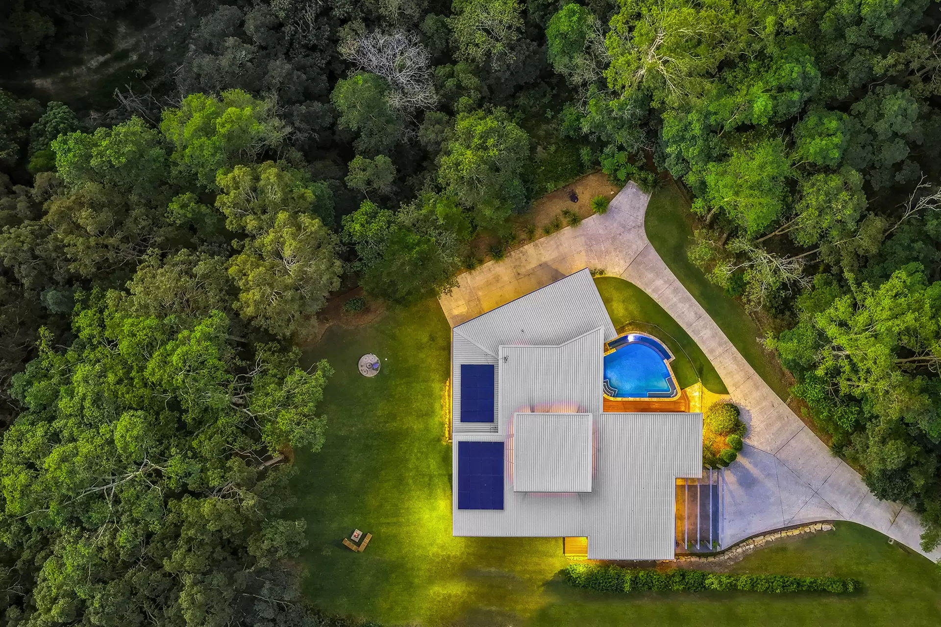 62 Mary Bale Drive, Tallebudgera Sold by Queensland Sotheby's International Realty - image 1