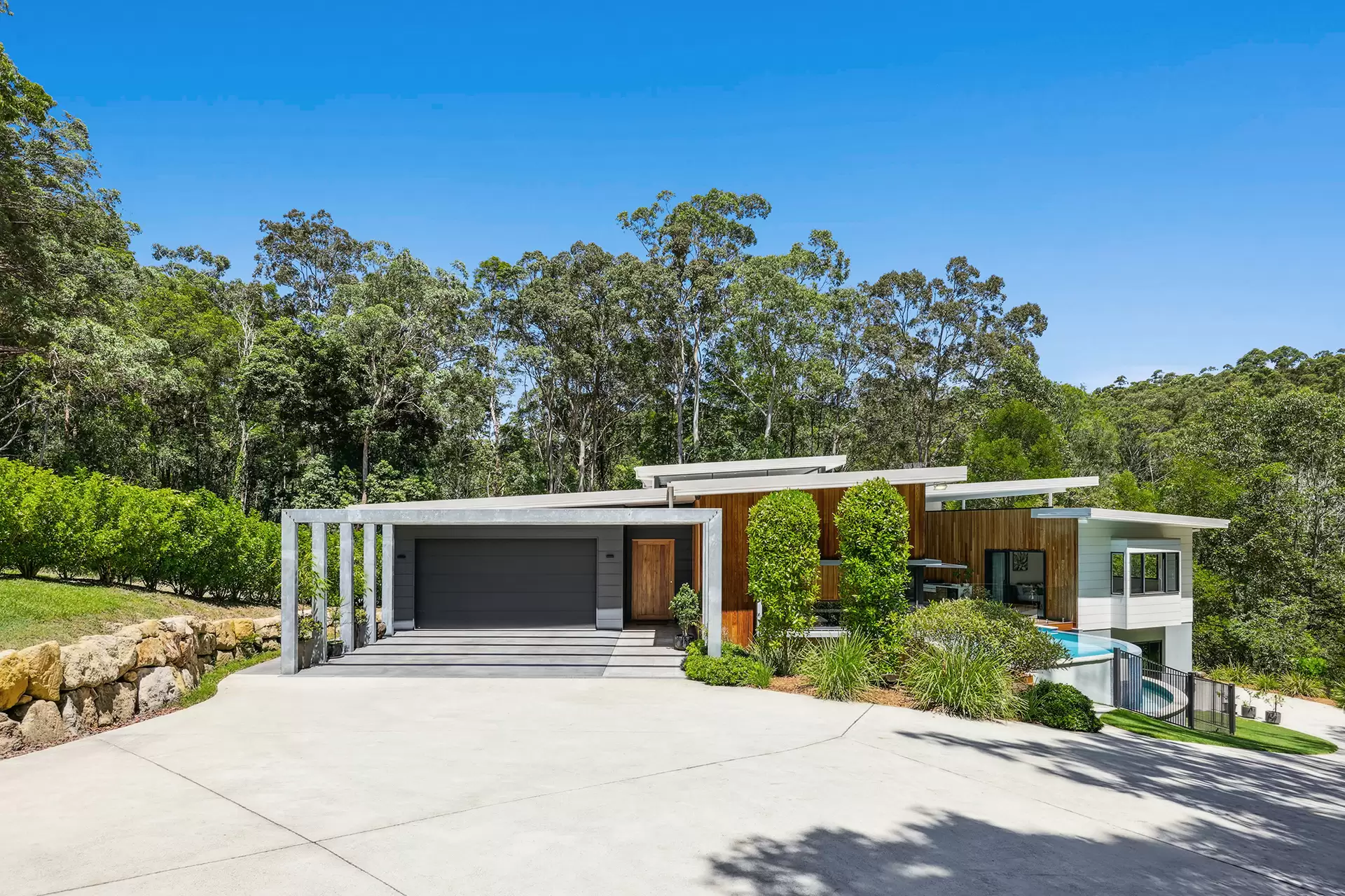 62 Mary Bale Drive, Tallebudgera Sold by Queensland Sotheby's International Realty - image 1