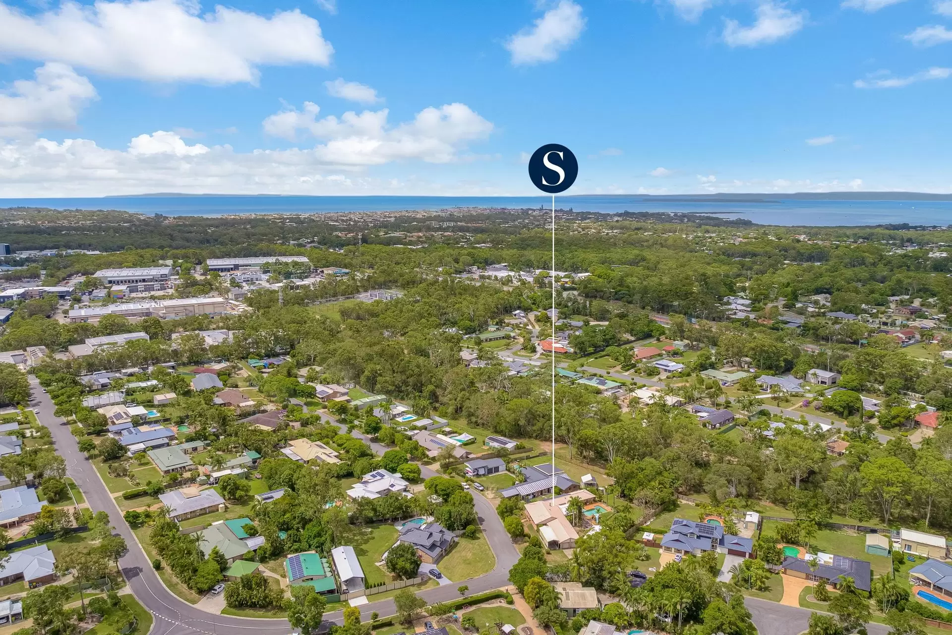 1 Cockateil Court, Thornlands Sold by Queensland Sotheby's International Realty - image 1