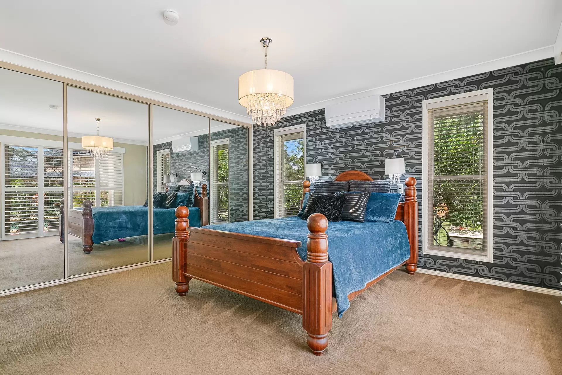 1 Cockateil Court, Thornlands Sold by Queensland Sotheby's International Realty - image 1