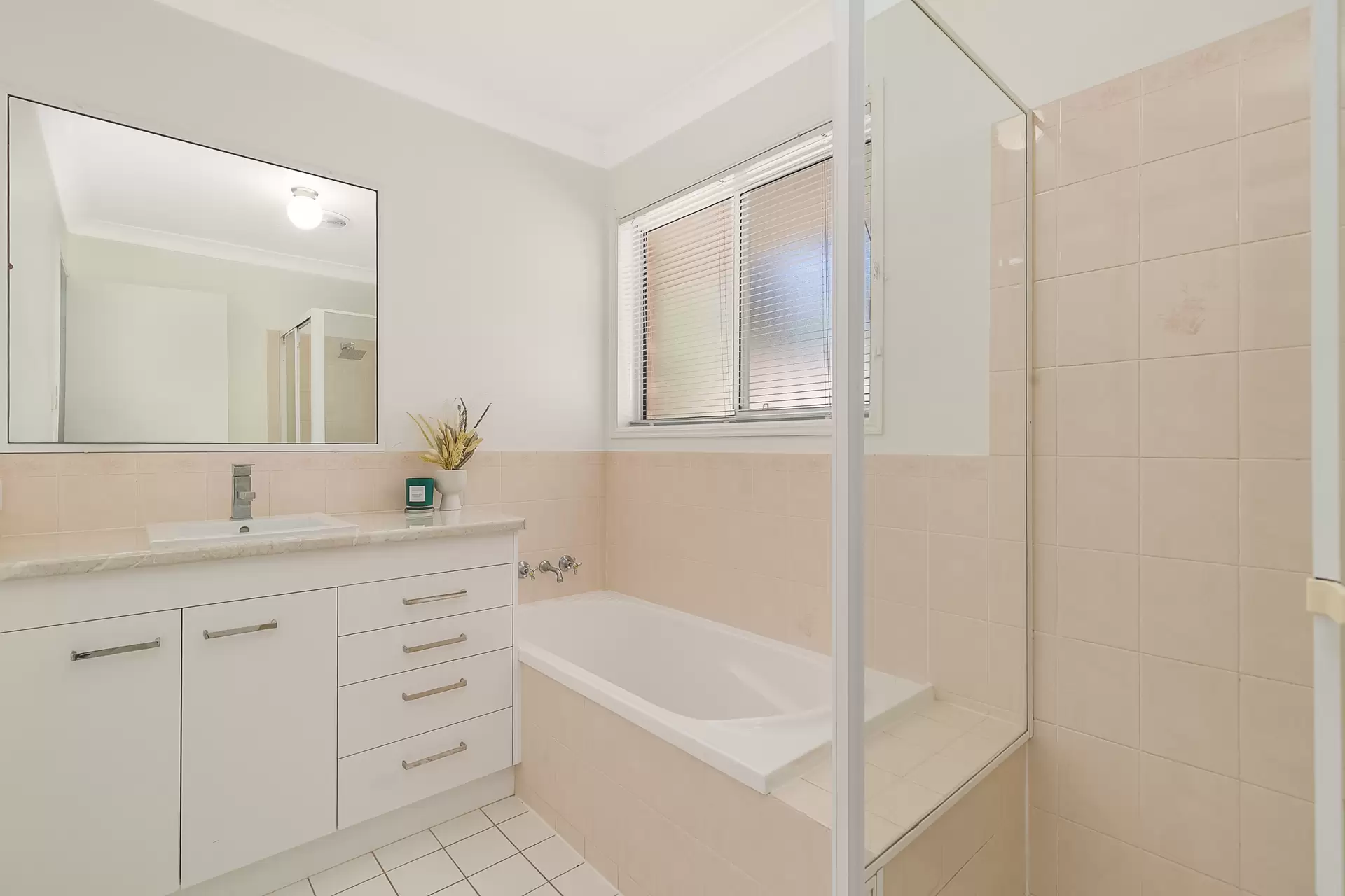 24 Amethyst Street, Alexandra Hills Sold by Queensland Sotheby's International Realty - image 1