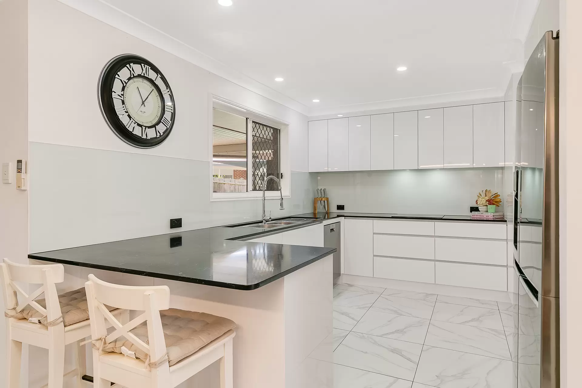 24 Amethyst Street, Alexandra Hills Sold by  - image 1