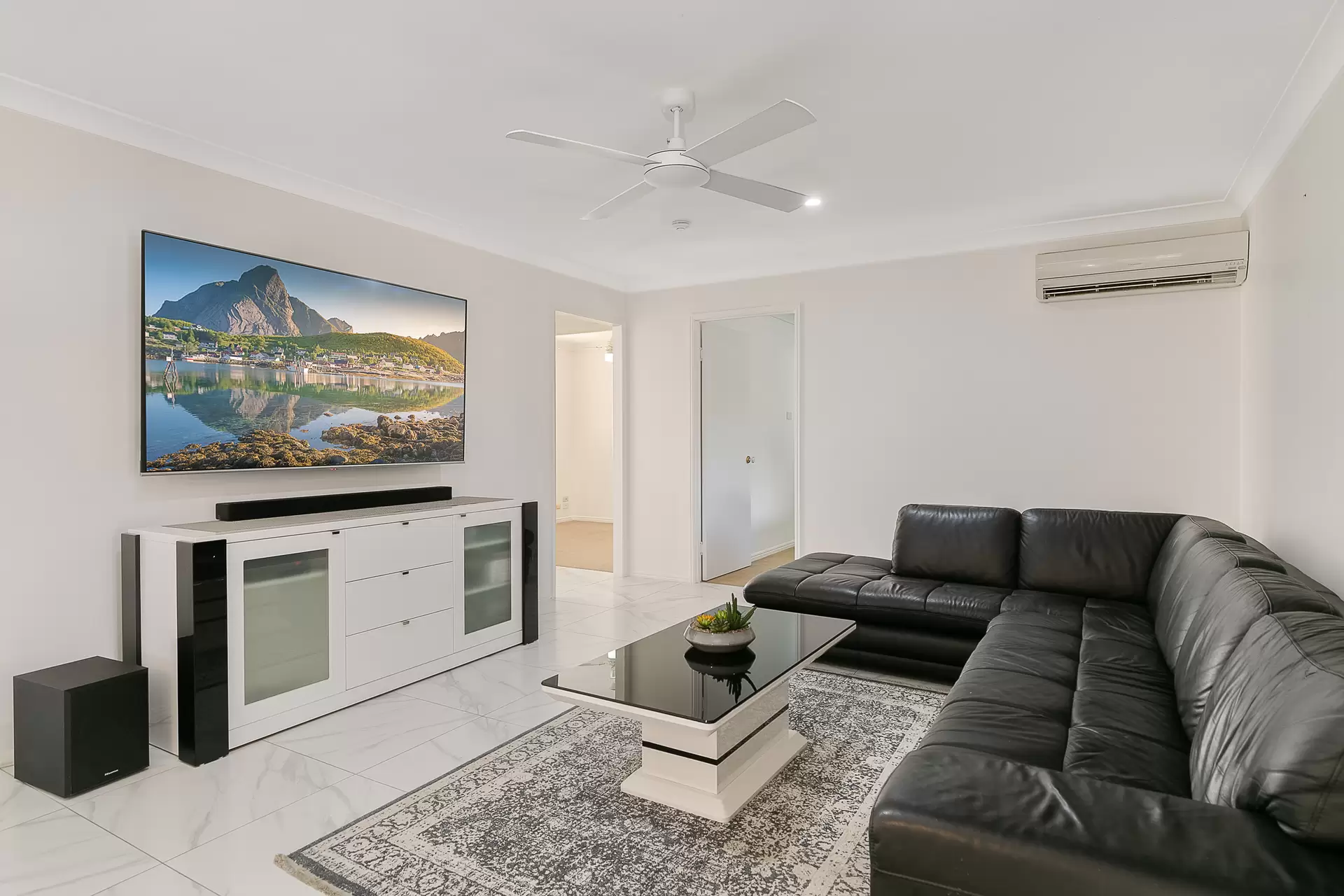 24 Amethyst Street, Alexandra Hills Sold by  - image 1