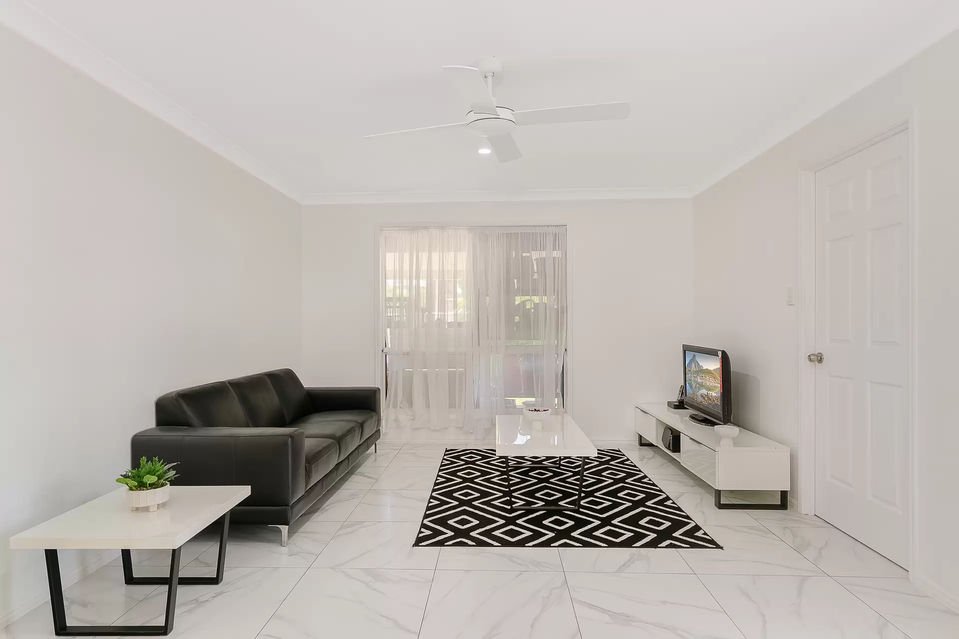 24 Amethyst Street, Alexandra Hills Sold by Queensland Sotheby's International Realty - image 1