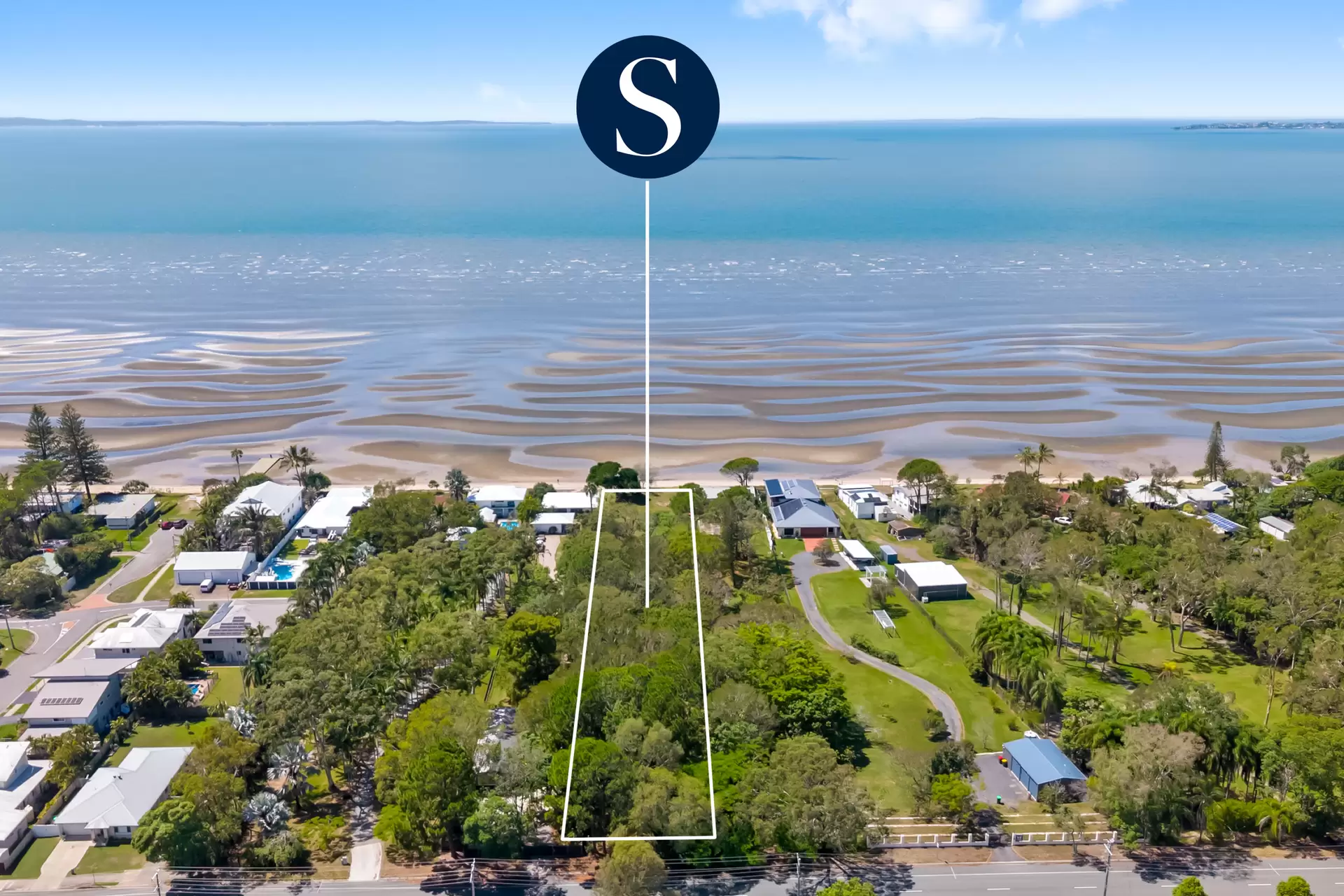 103 Bishop Road, Beachmere Sold by Queensland Sotheby's International Realty - image 1
