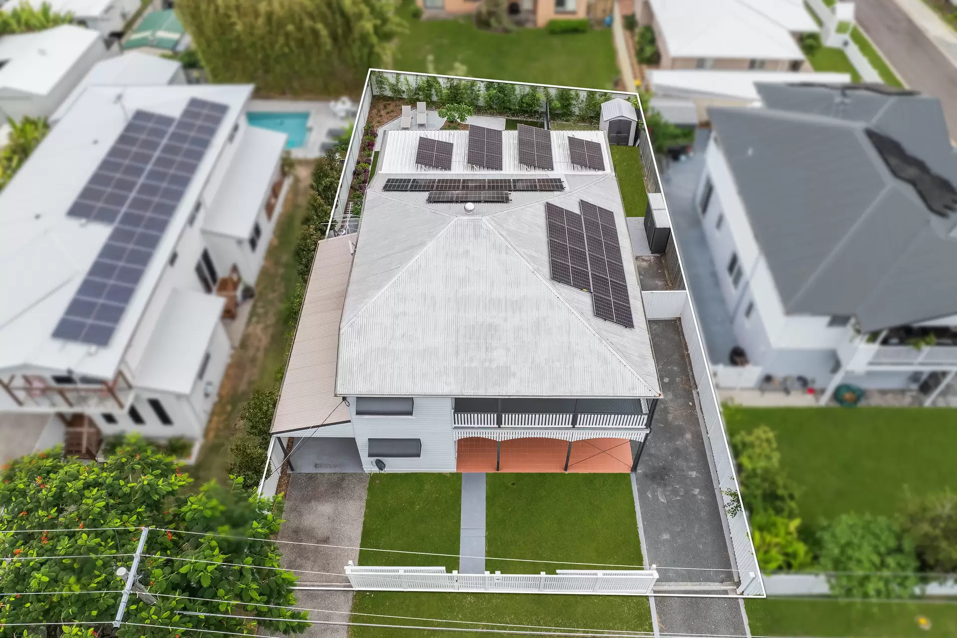 44 Little Shore Street, Cleveland Sold by Queensland Sotheby's International Realty - image 1