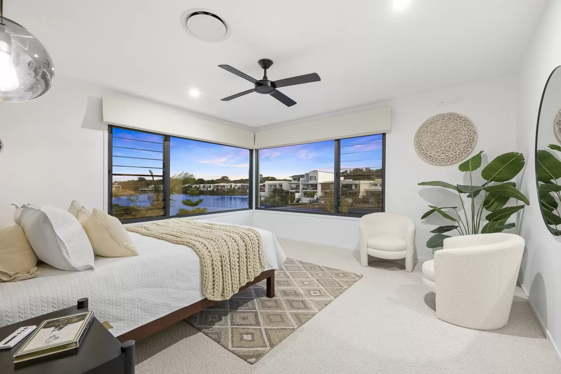 41 Lancelin Place, Maroochydore Sold by Queensland Sotheby's International Realty - image 1