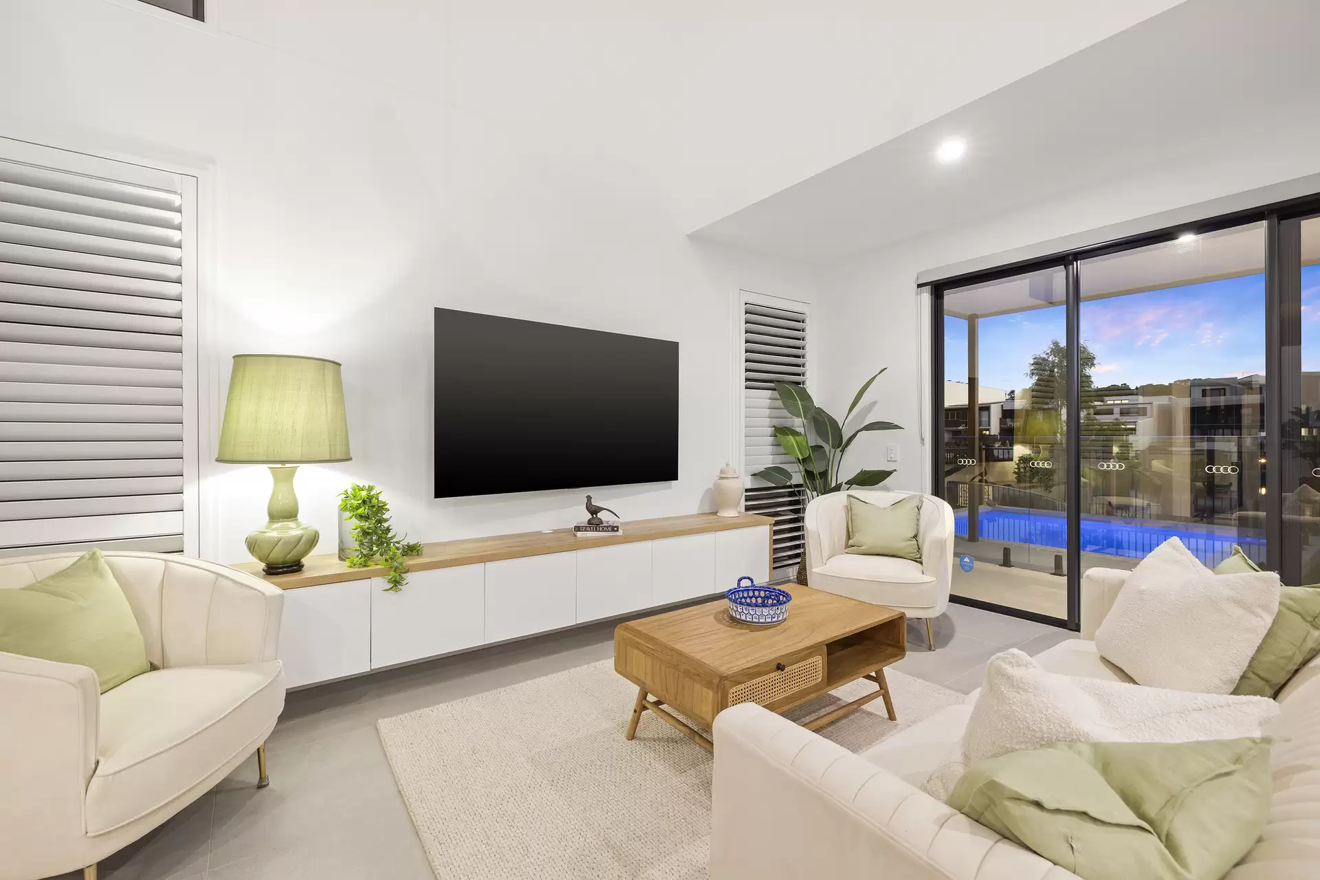 41 Lancelin Place, Maroochydore Sold by Queensland Sotheby's International Realty - image 1